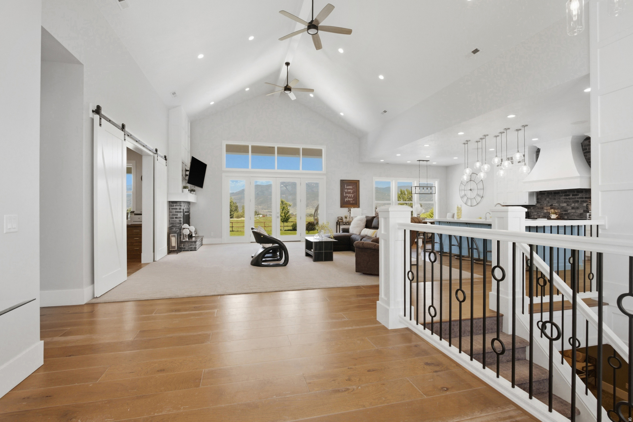 THREE FARMS ESTATES - Residential
