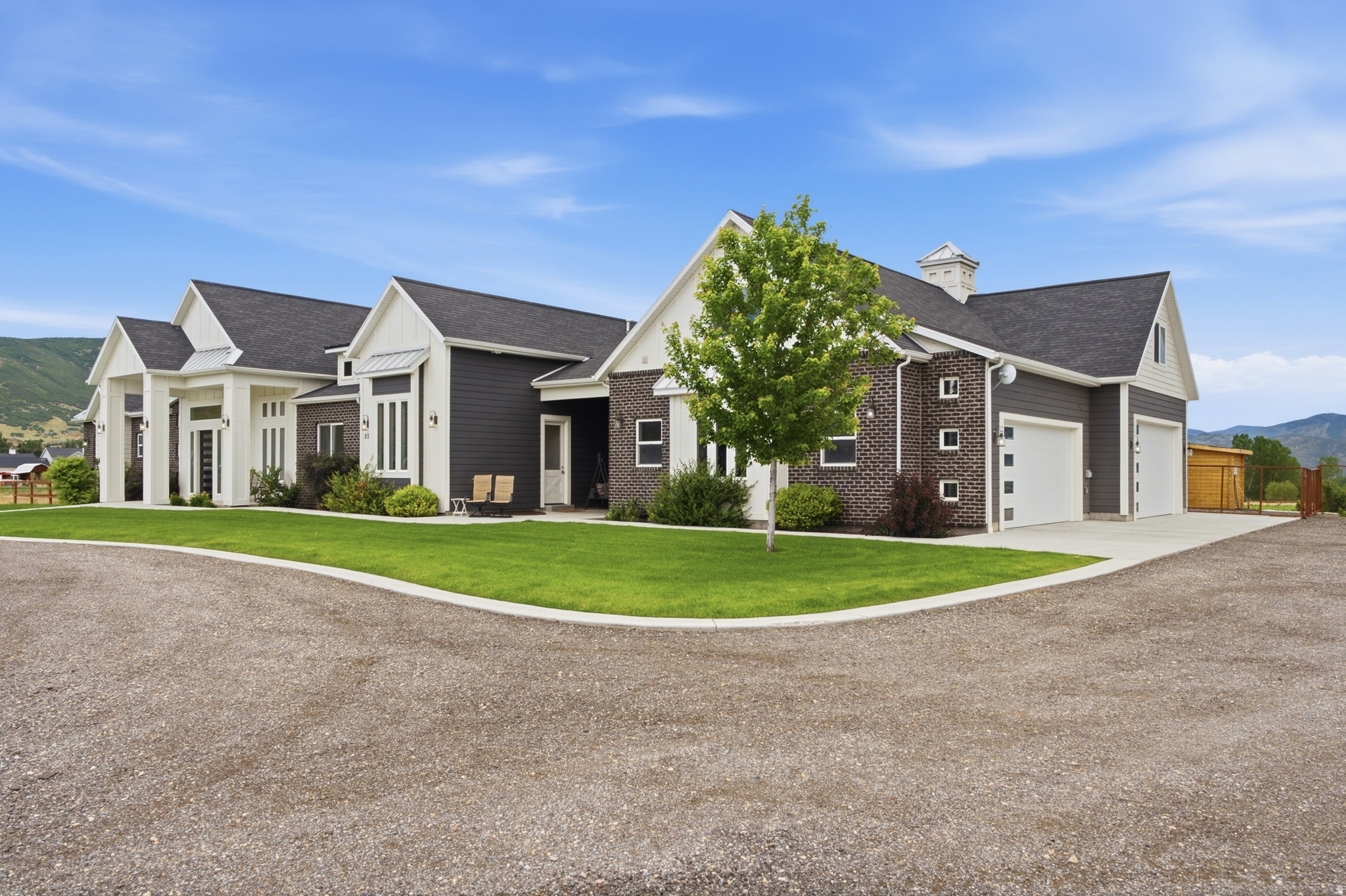 THREE FARMS ESTATES - Residential