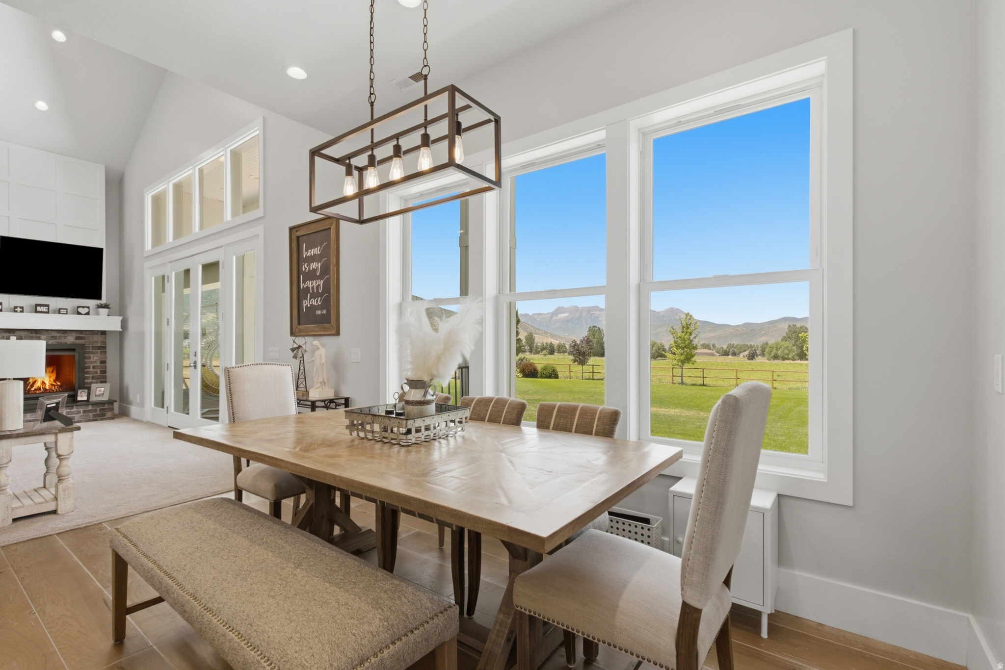THREE FARMS ESTATES - Residential