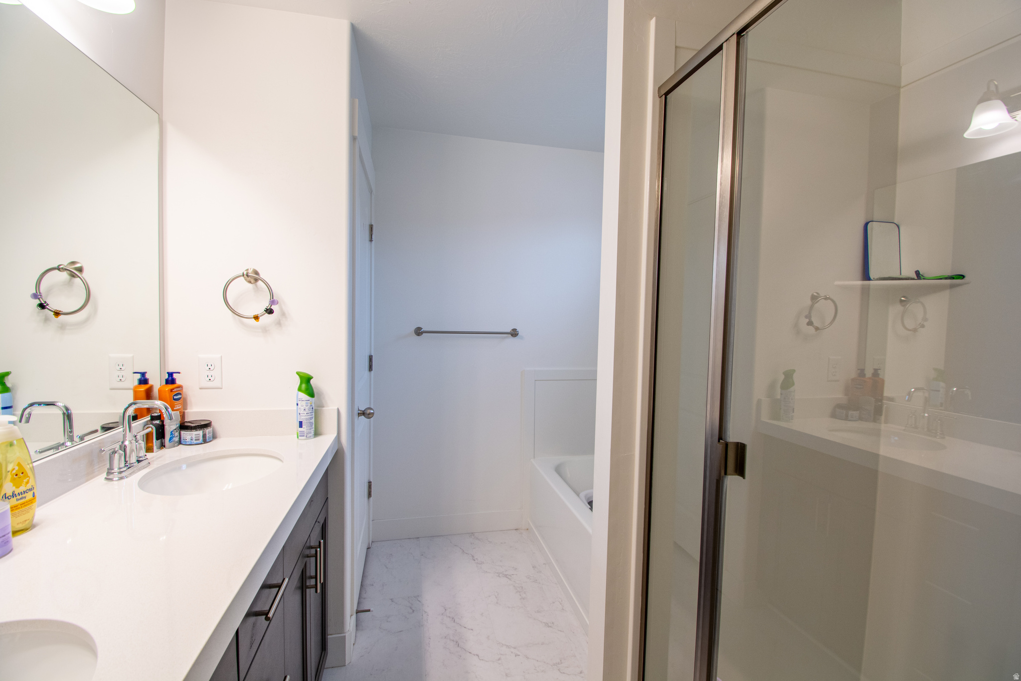 SILVERLAKE - Residential