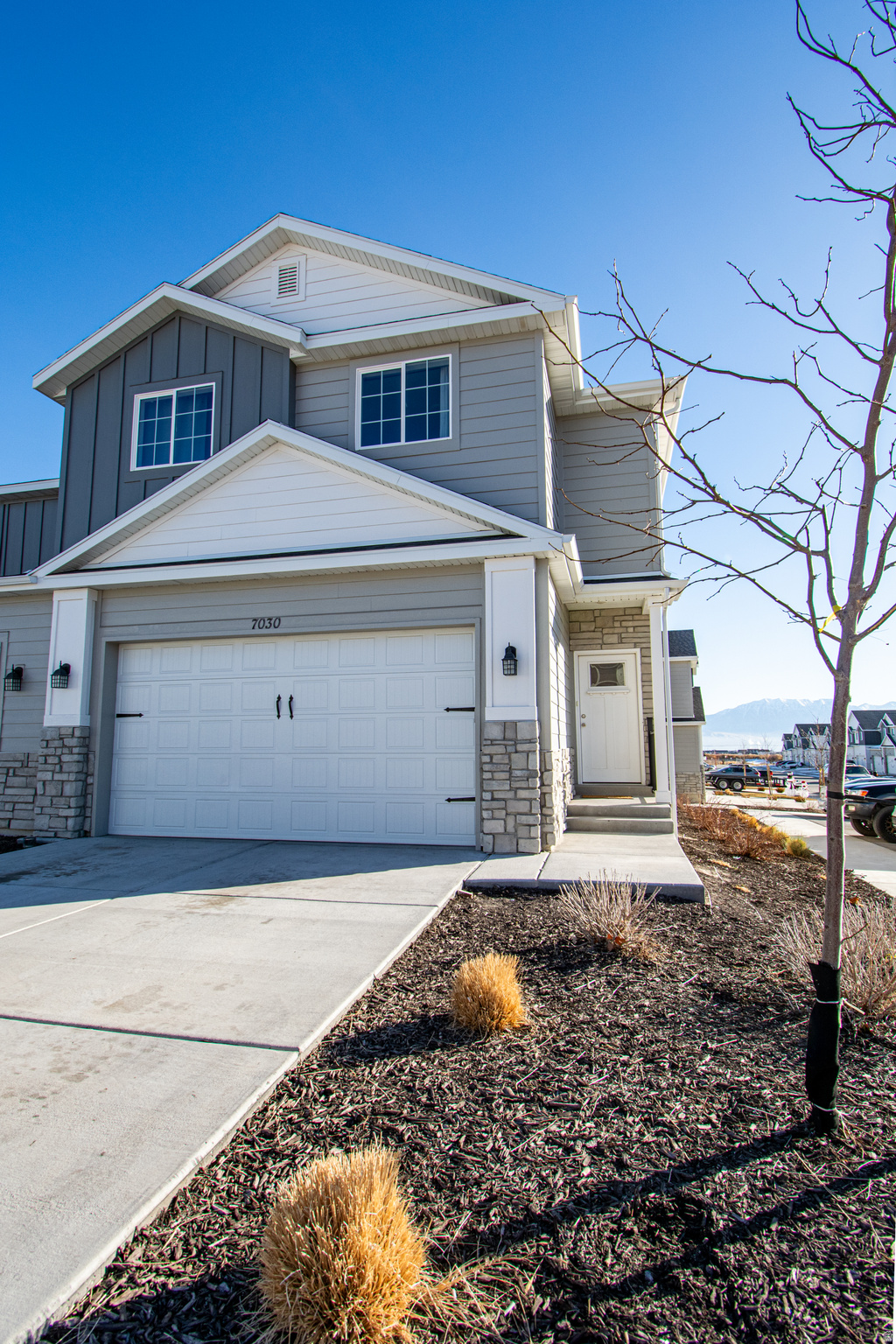 Stunning end-unit townhome built in 2024, located in the highly desirable Silverlake community of Eagle Mountain. This spacious home offers 4 bedrooms, 2.5 bathrooms, and a modern open-concept layout filled with natural light. Enjoy the privacy of an end unit and the convenience of being close to shopping, schools, parks, and everyday amenities. An incredible opportunity for buyers-this property qualifies for the $25,000 Eagle Mountain Assistance Program to help with down payment and closing costs. Call for details!