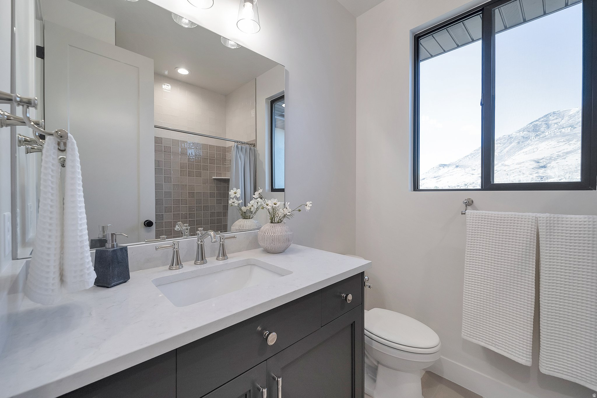 BLOSSOM HILL - Residential
