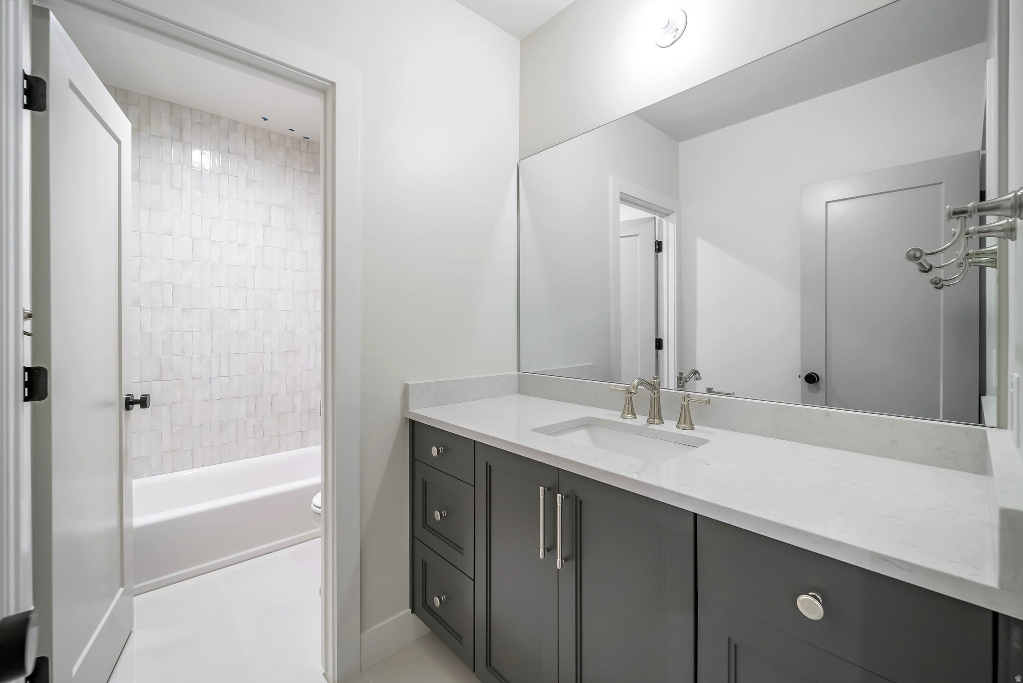 BLOSSOM HILL - Residential