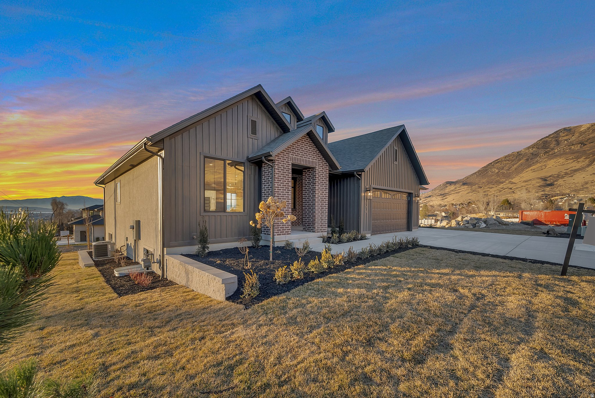BLOSSOM HILL - Residential