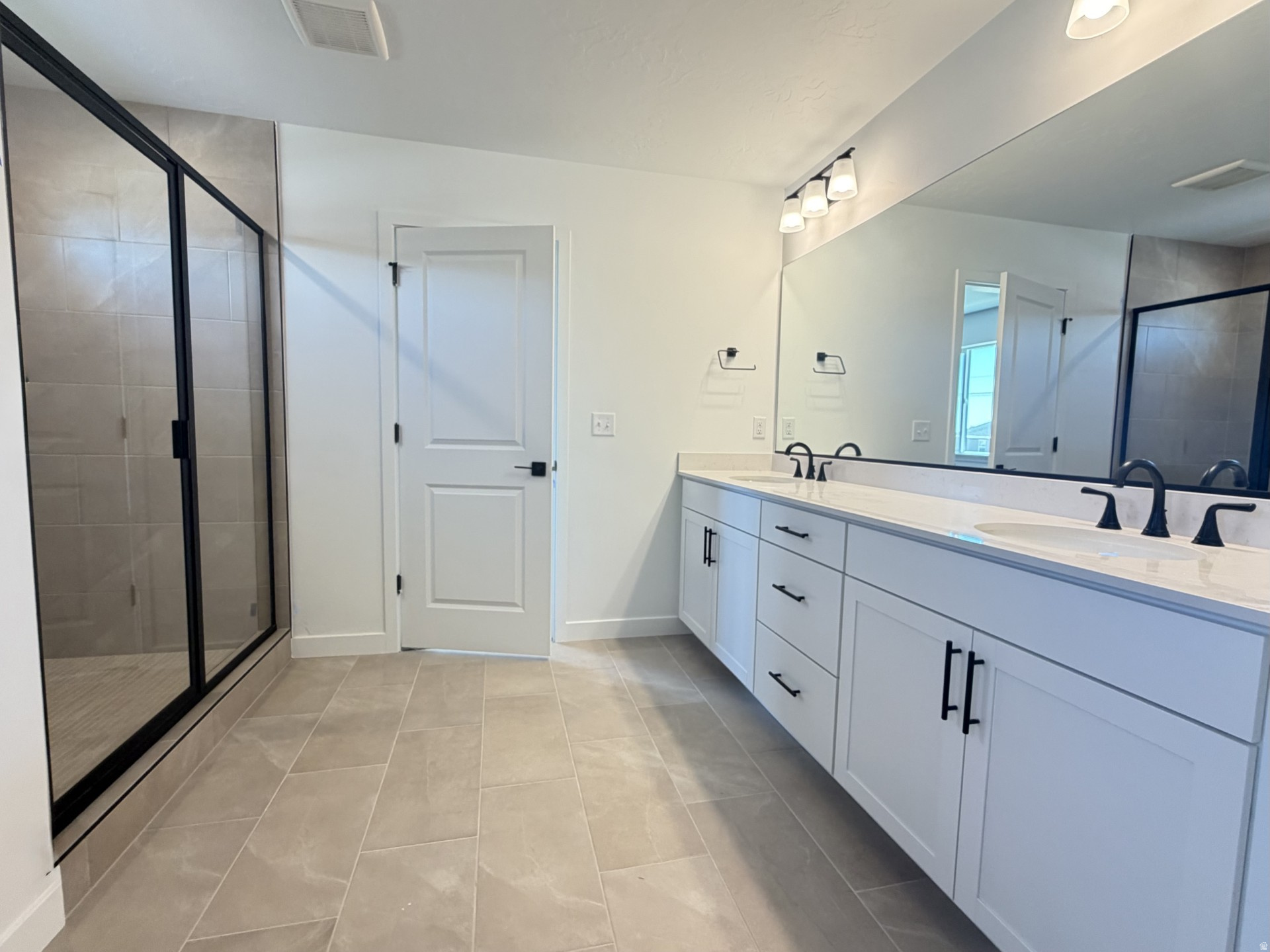 PONY EXPRESS ESTATES - Residential