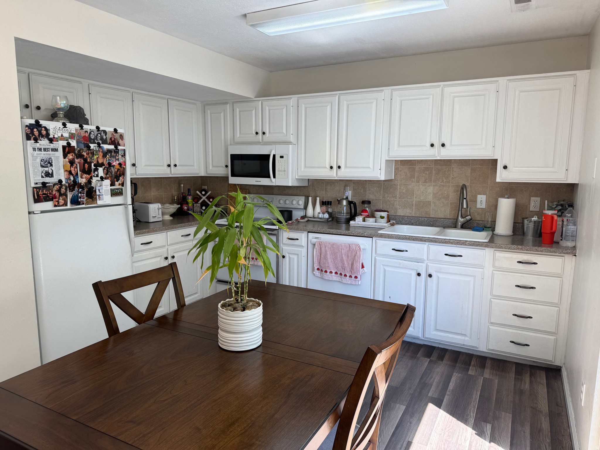 RIVIERA TOWNHOUSES - Residential