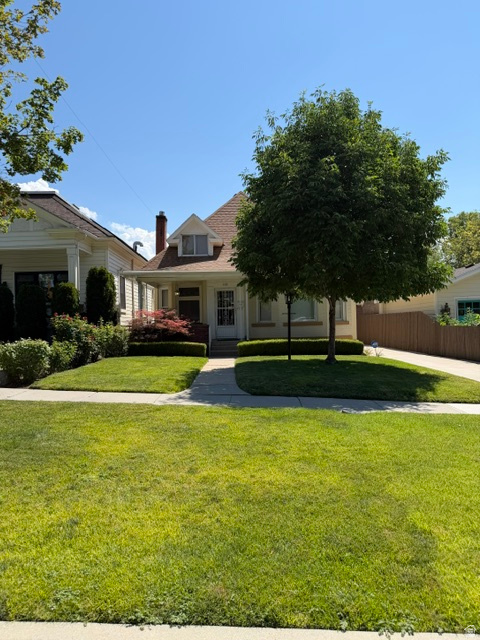 This Victorian house has all the charm and quaintness of days gone by that the Avenues has offered for years.  The inviting front porch leads into the house with the charisma and appeal of the feeling that you are home!  Only minutes to downtown with the seclusion and peaceful environment that only the Avenues offers. The covered patio and backyard offer the peace and relaxation of a stressful day.  In its original beauty, this home is ready for you to make it your own!  Come see for yourself and use your imagination and feel the sweetness and love that this home offers.  Its beautiful, its original and it is ready for a new owner!  Make it you!     Square footage figures are provided as a courtesy estimate only and were obtained from __County Records____________ .  Buyer is advised to obtain an independent measurement.