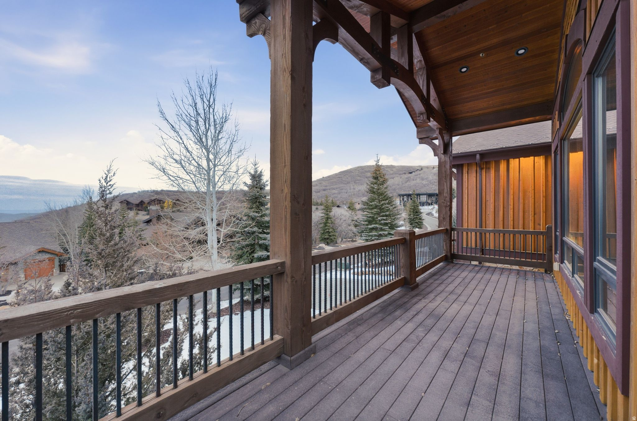 OAKS AT DEER VALLEY - Residential