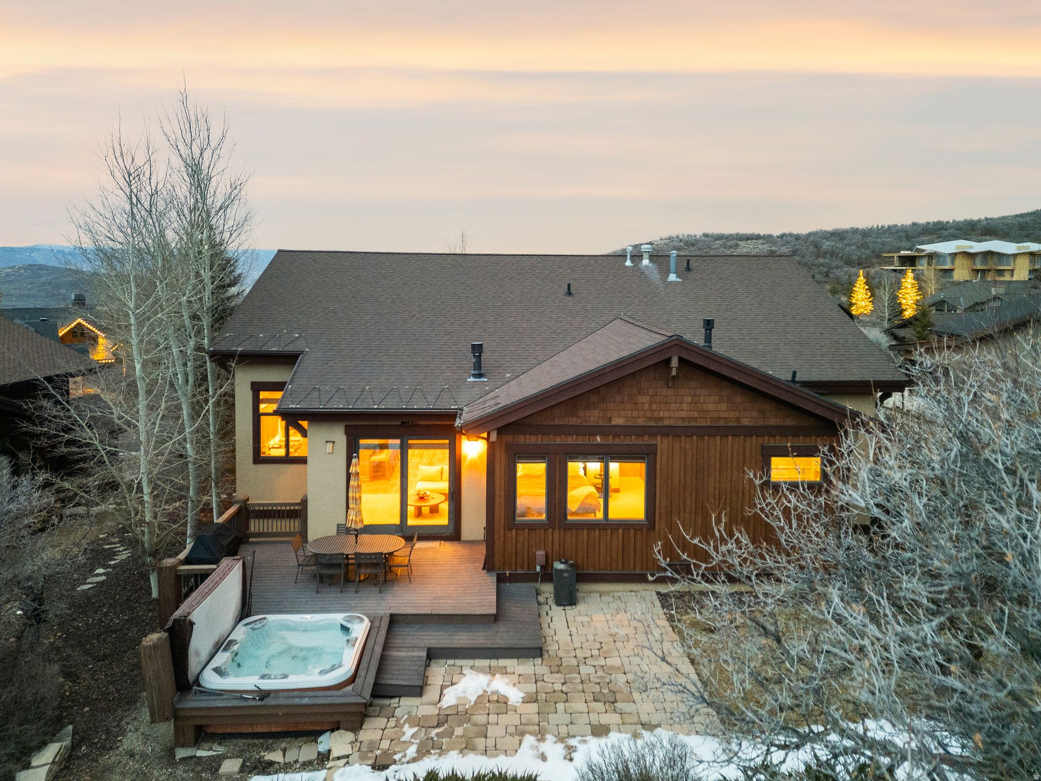 OAKS AT DEER VALLEY - Residential