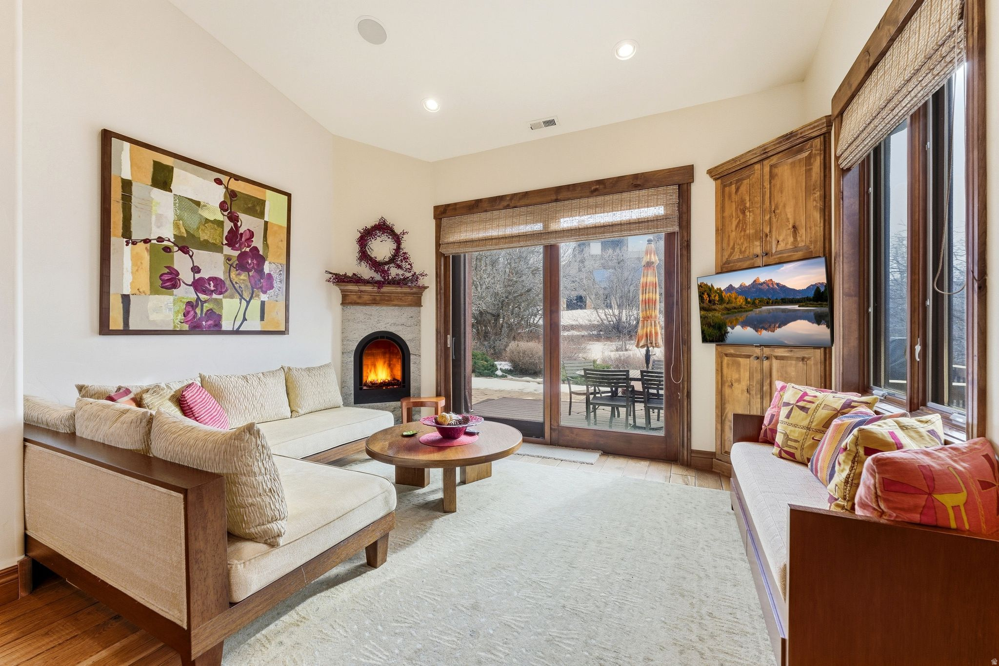 OAKS AT DEER VALLEY - Residential