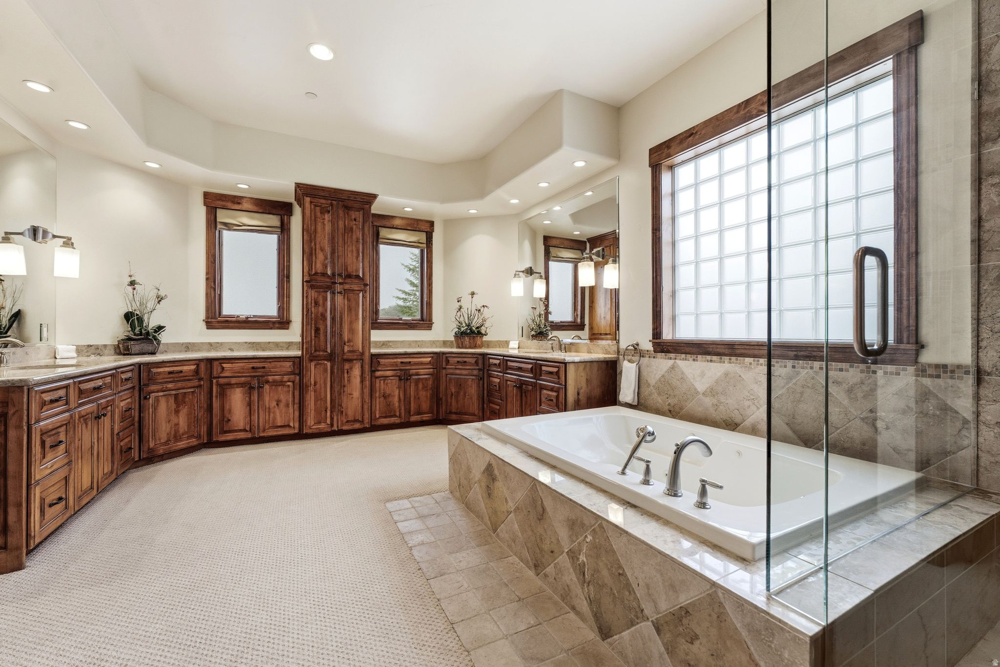 OAKS AT DEER VALLEY - Residential