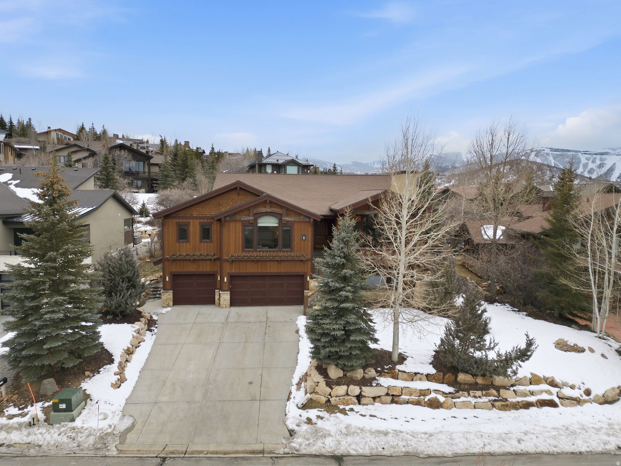 OAKS AT DEER VALLEY - Residential