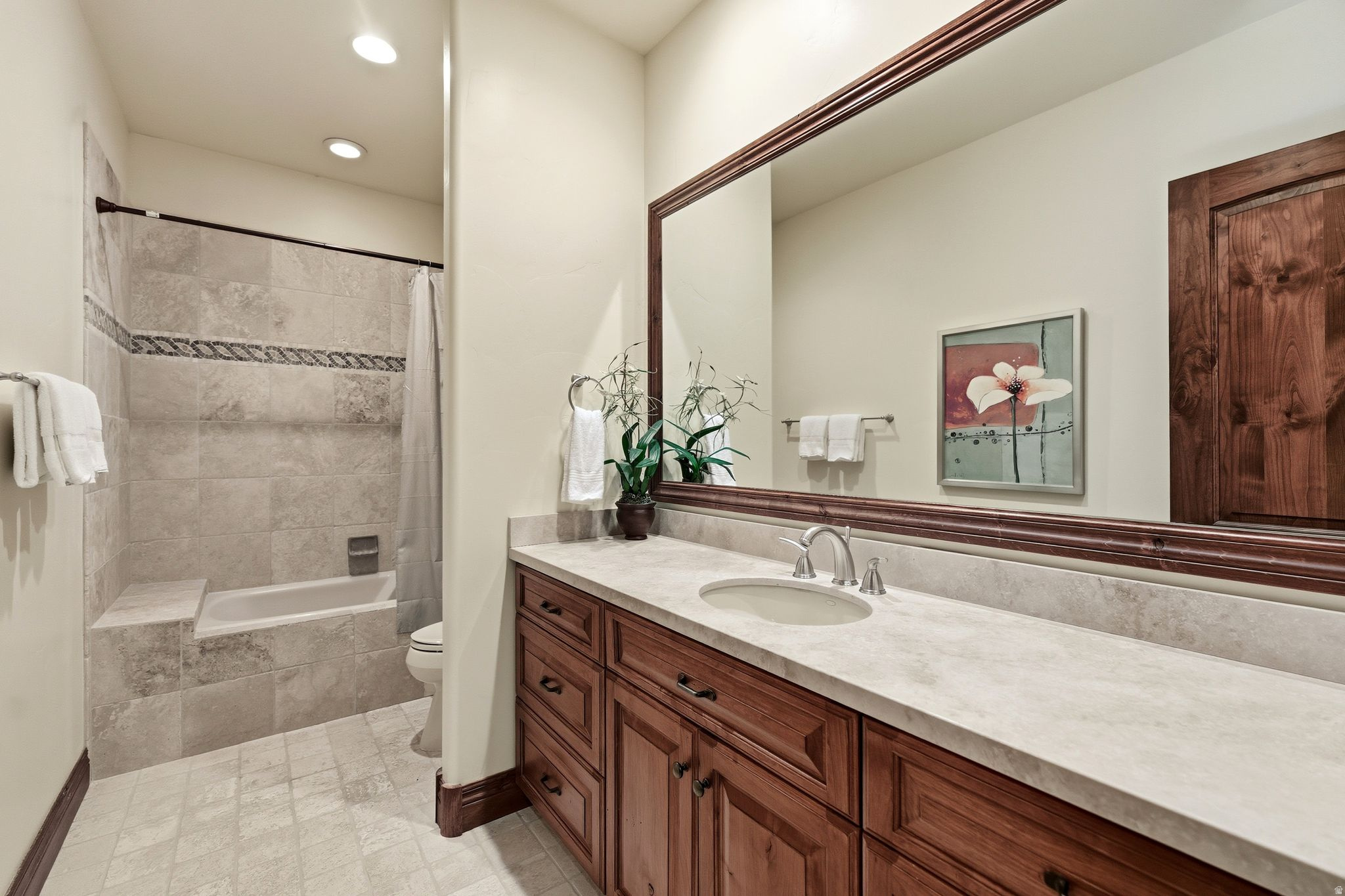 OAKS AT DEER VALLEY - Residential