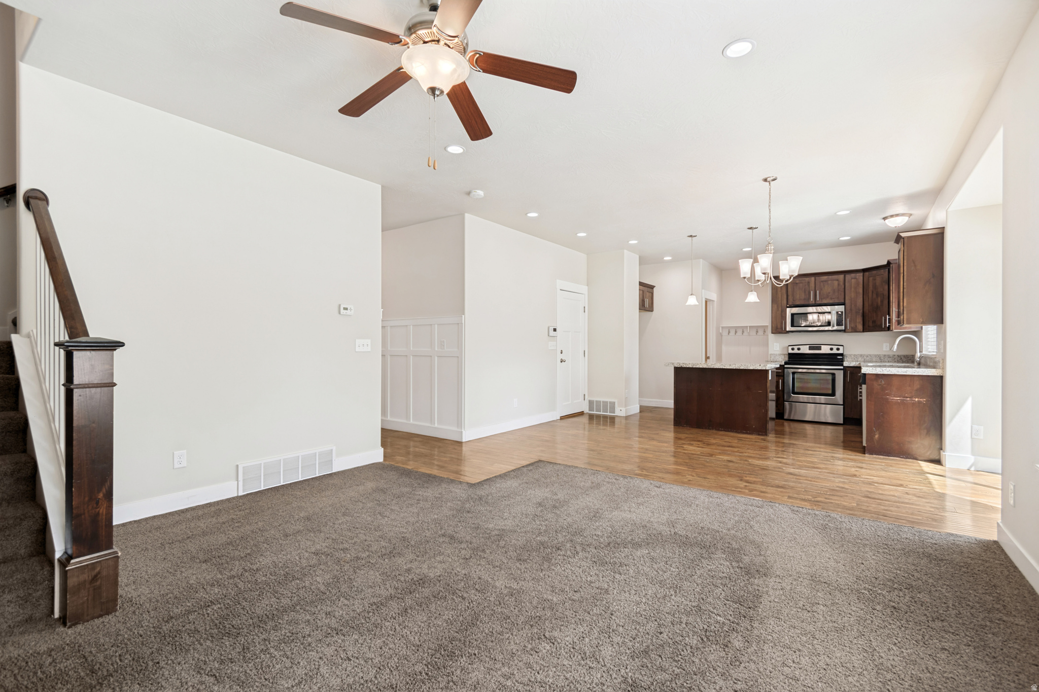 BANKS TWIN HOMES - Residential