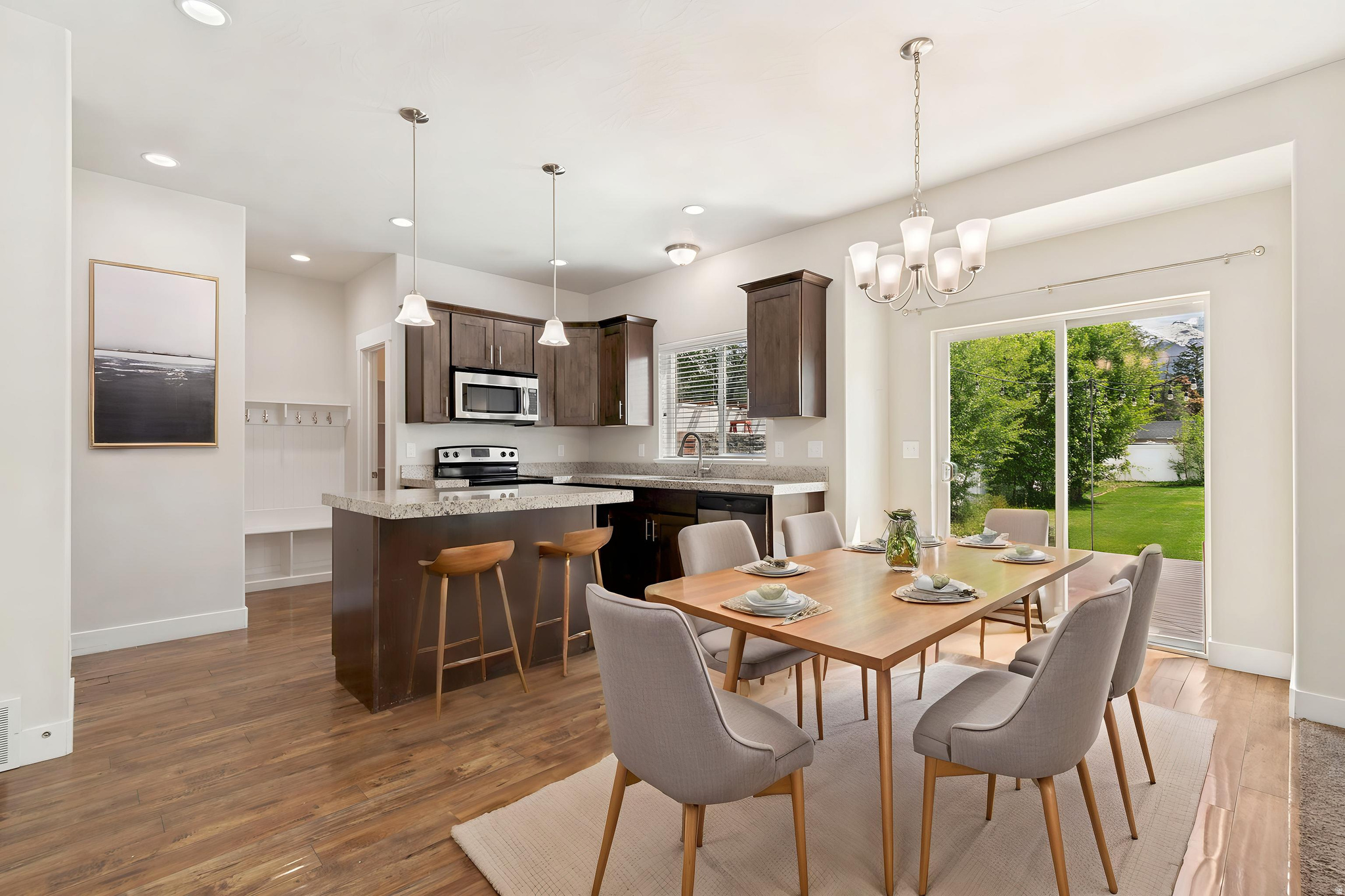 BANKS TWIN HOMES - Residential