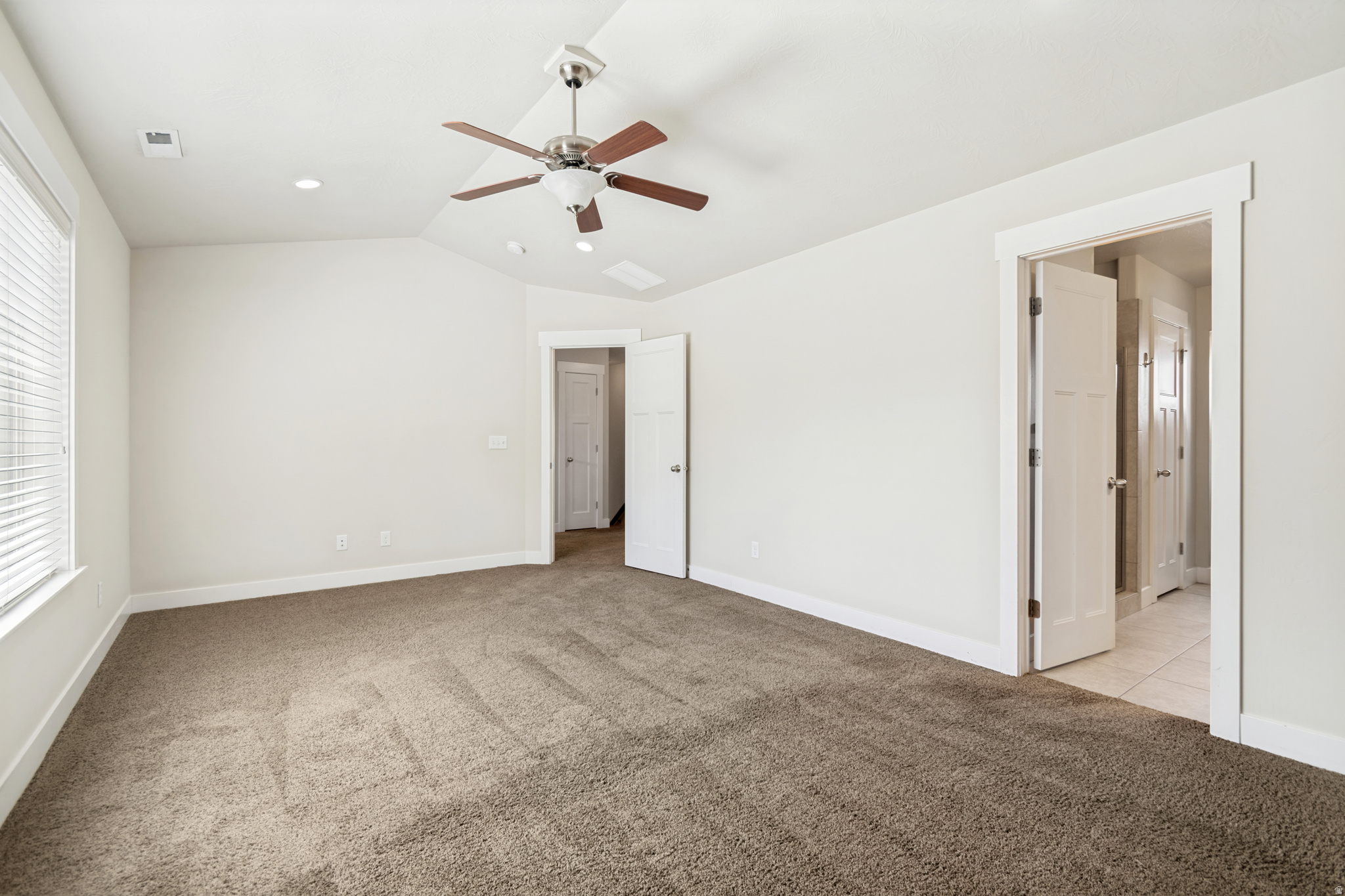 BANKS TWIN HOMES - Residential