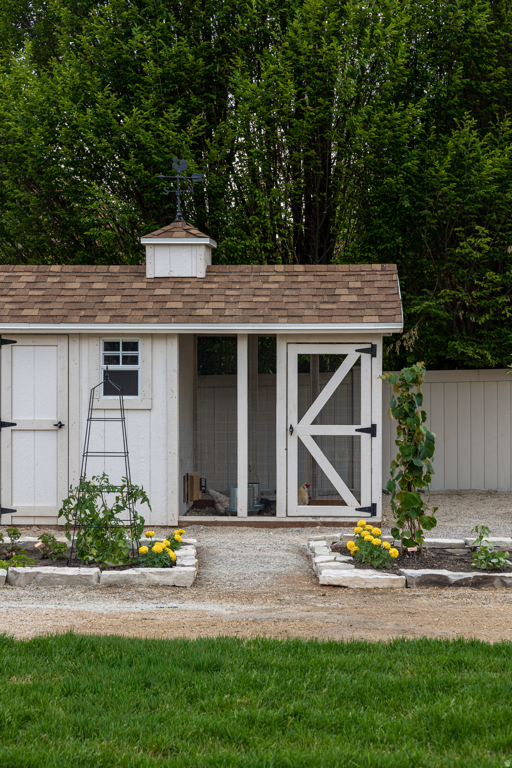 LINDON SPRINGS - Residential