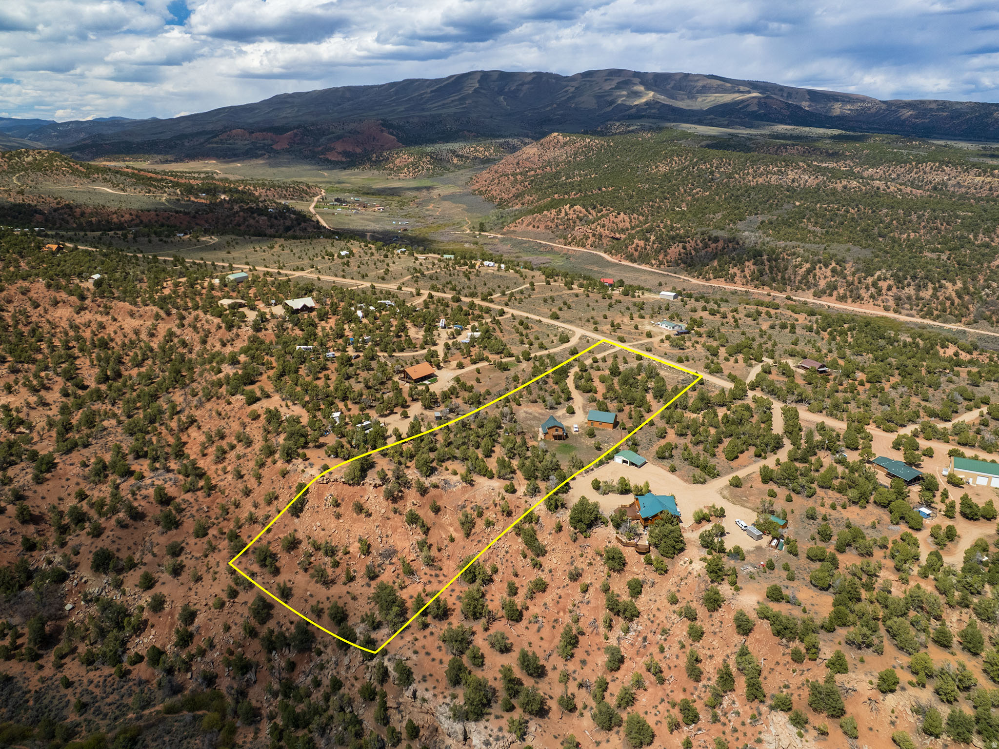 BANDANNA RANCH - Residential