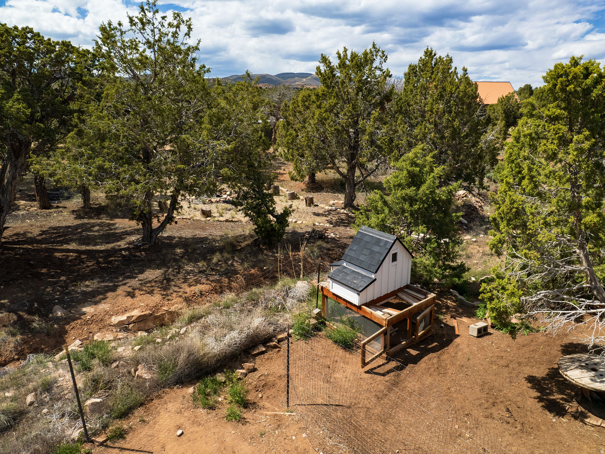 BANDANNA RANCH - Residential