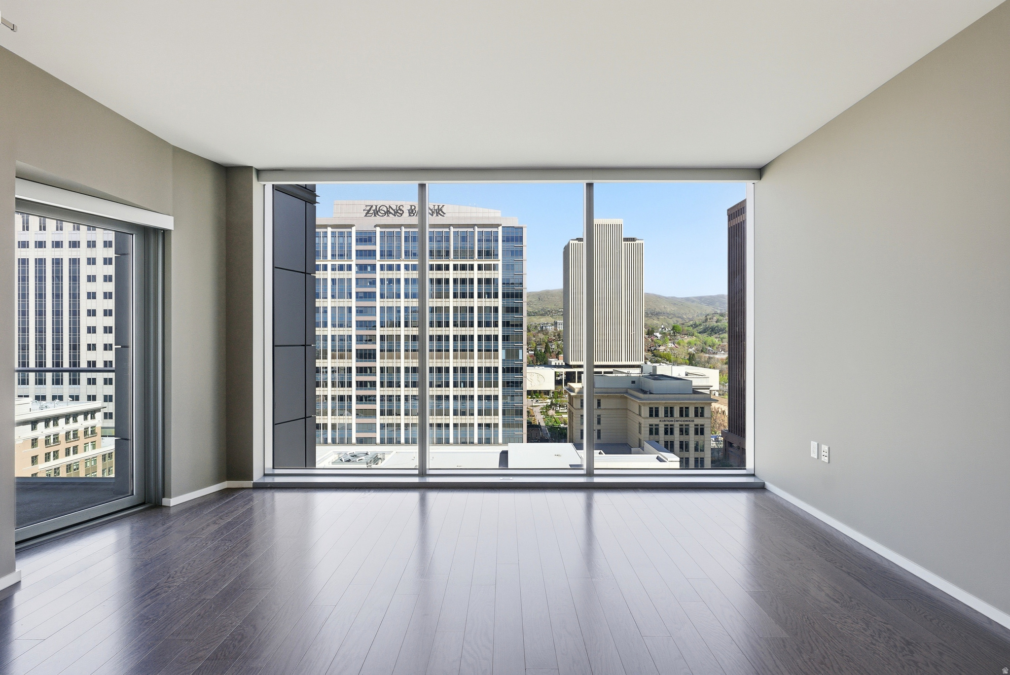 CITY CREEK- REGENT - Residential