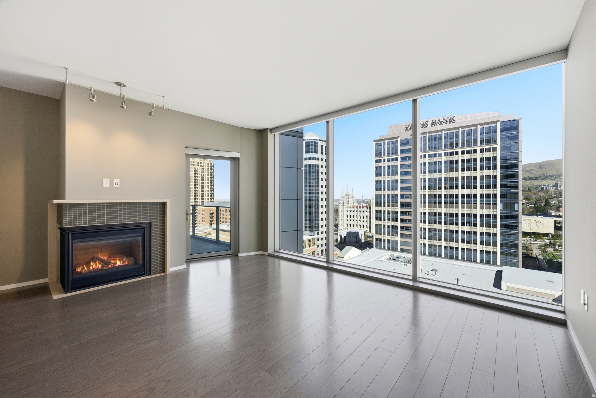CITY CREEK- REGENT - Residential