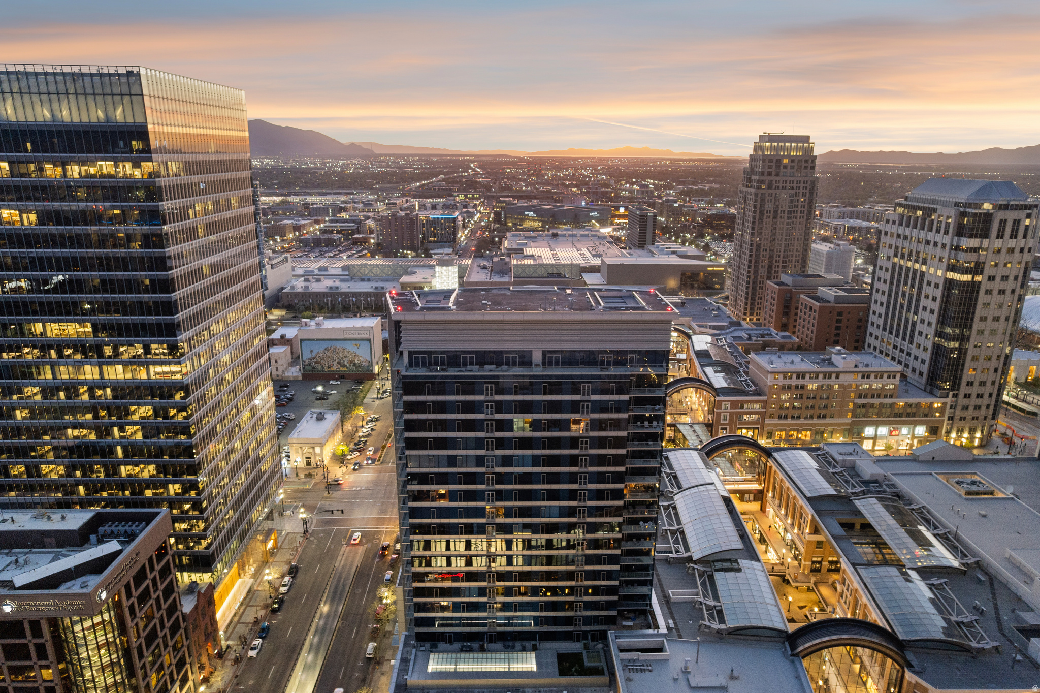 CITY CREEK- REGENT - Residential