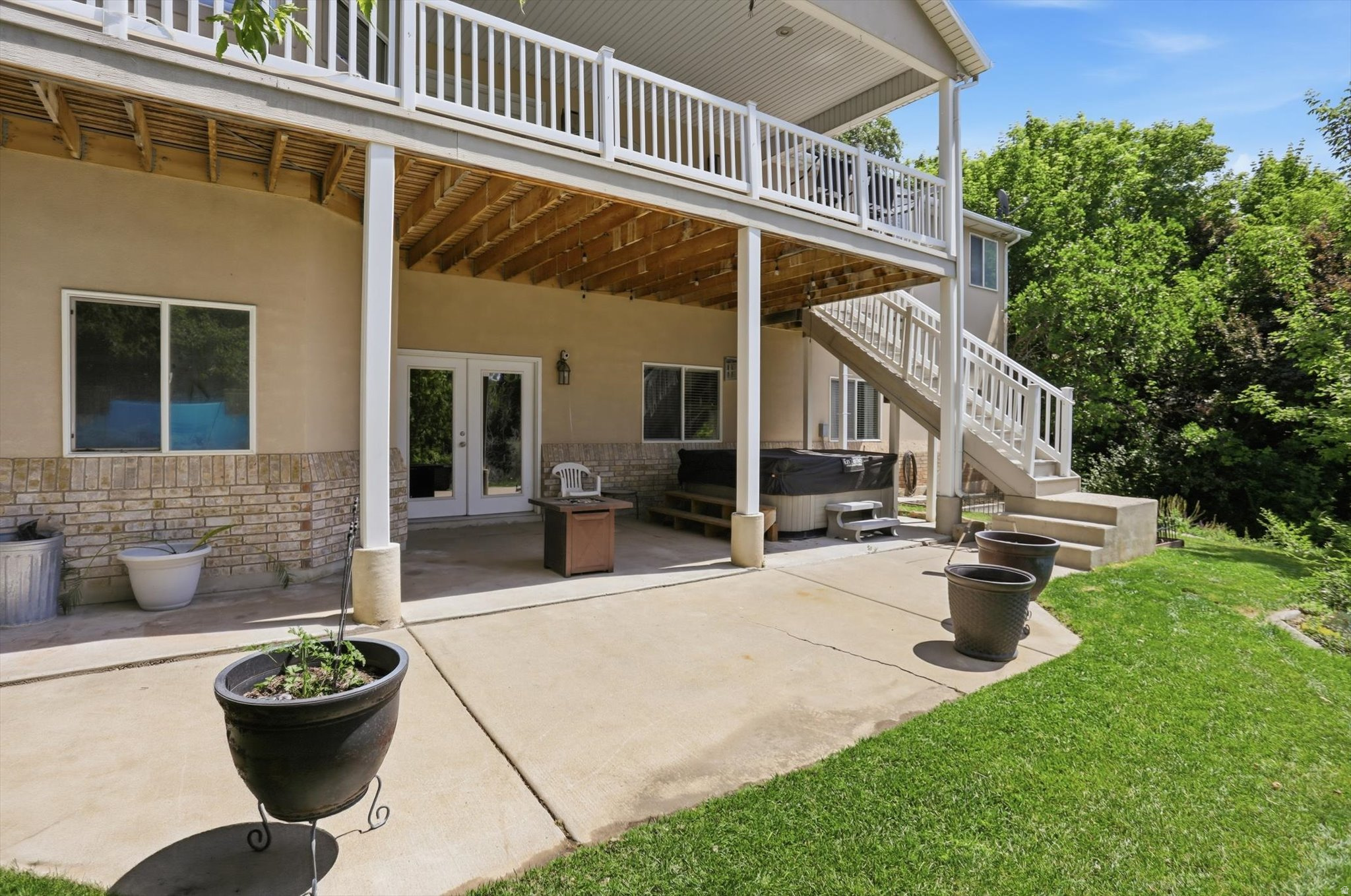 FOXCHASE - Residential
