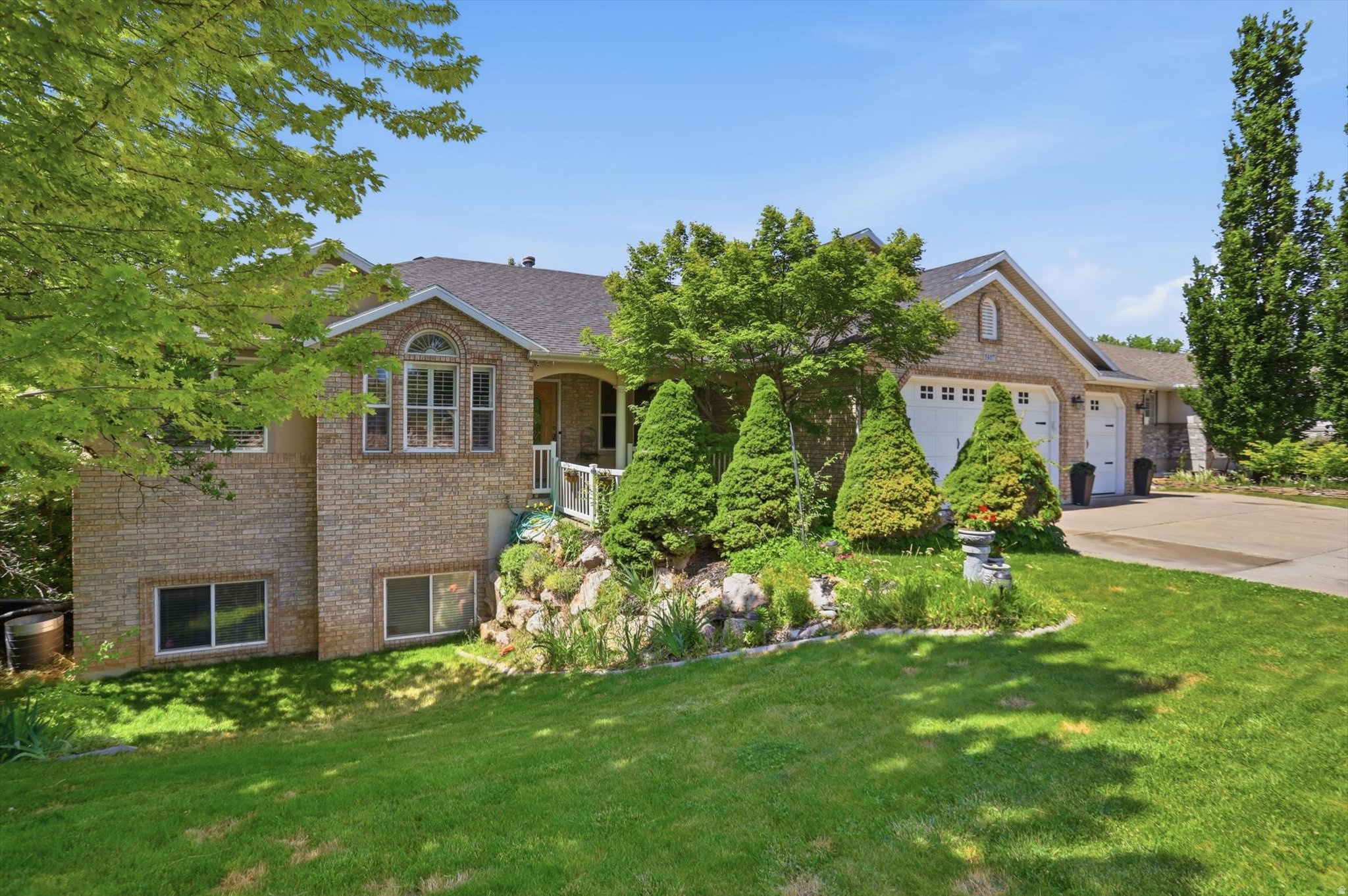 FOXCHASE - Residential