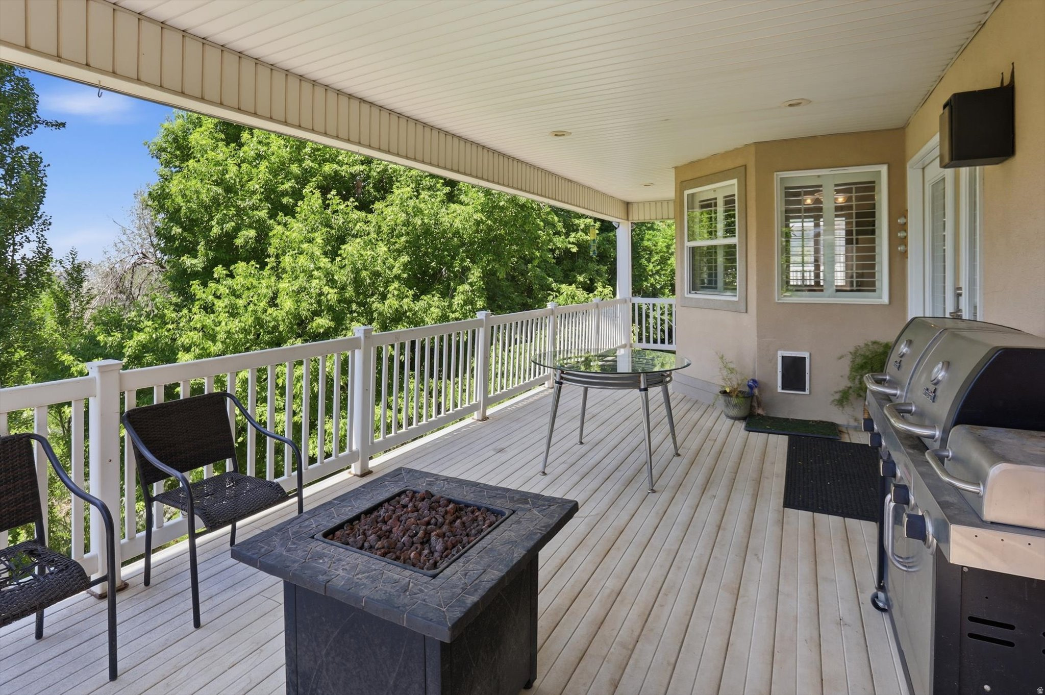 FOXCHASE - Residential