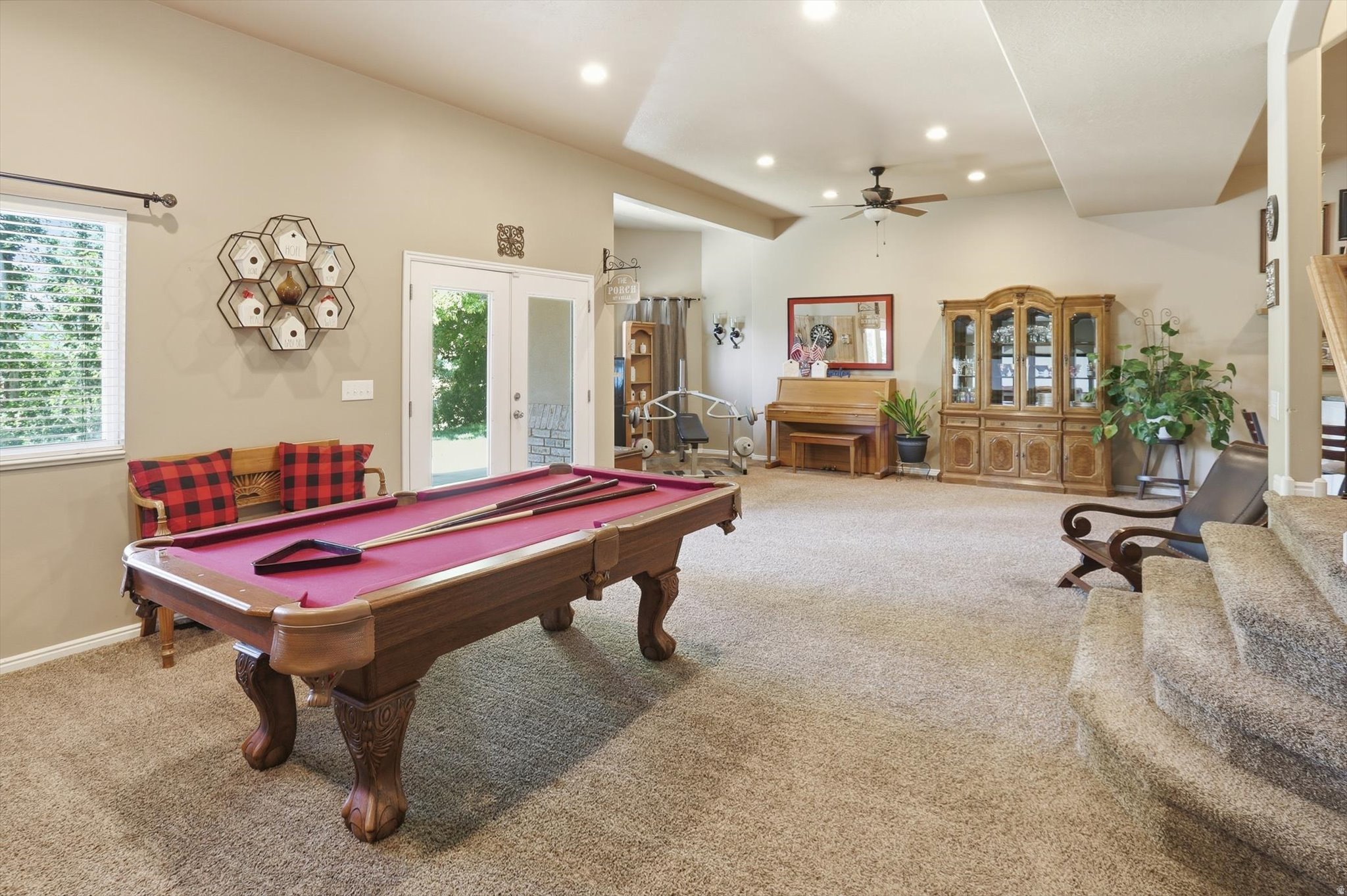 FOXCHASE - Residential
