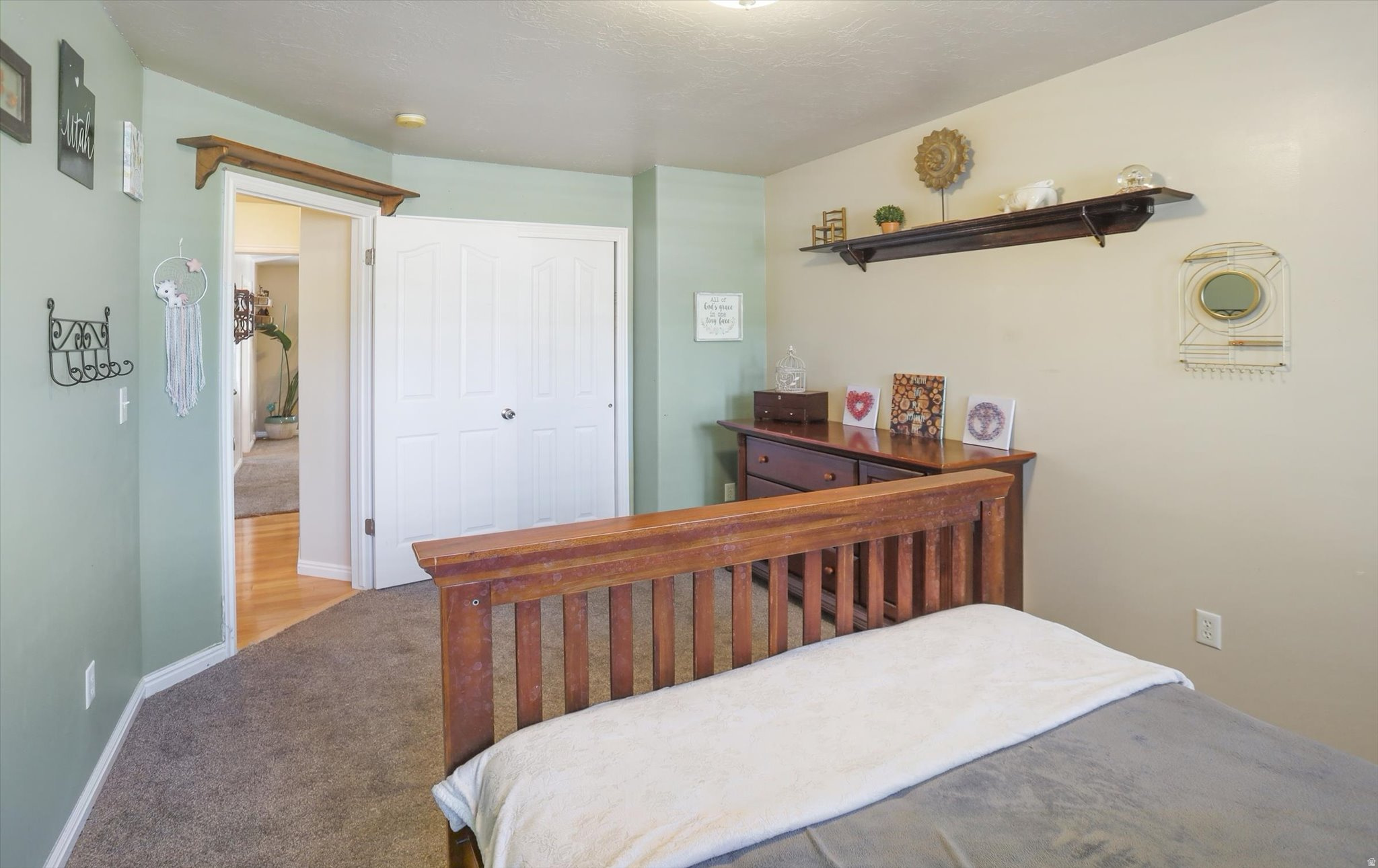 FOXCHASE - Residential