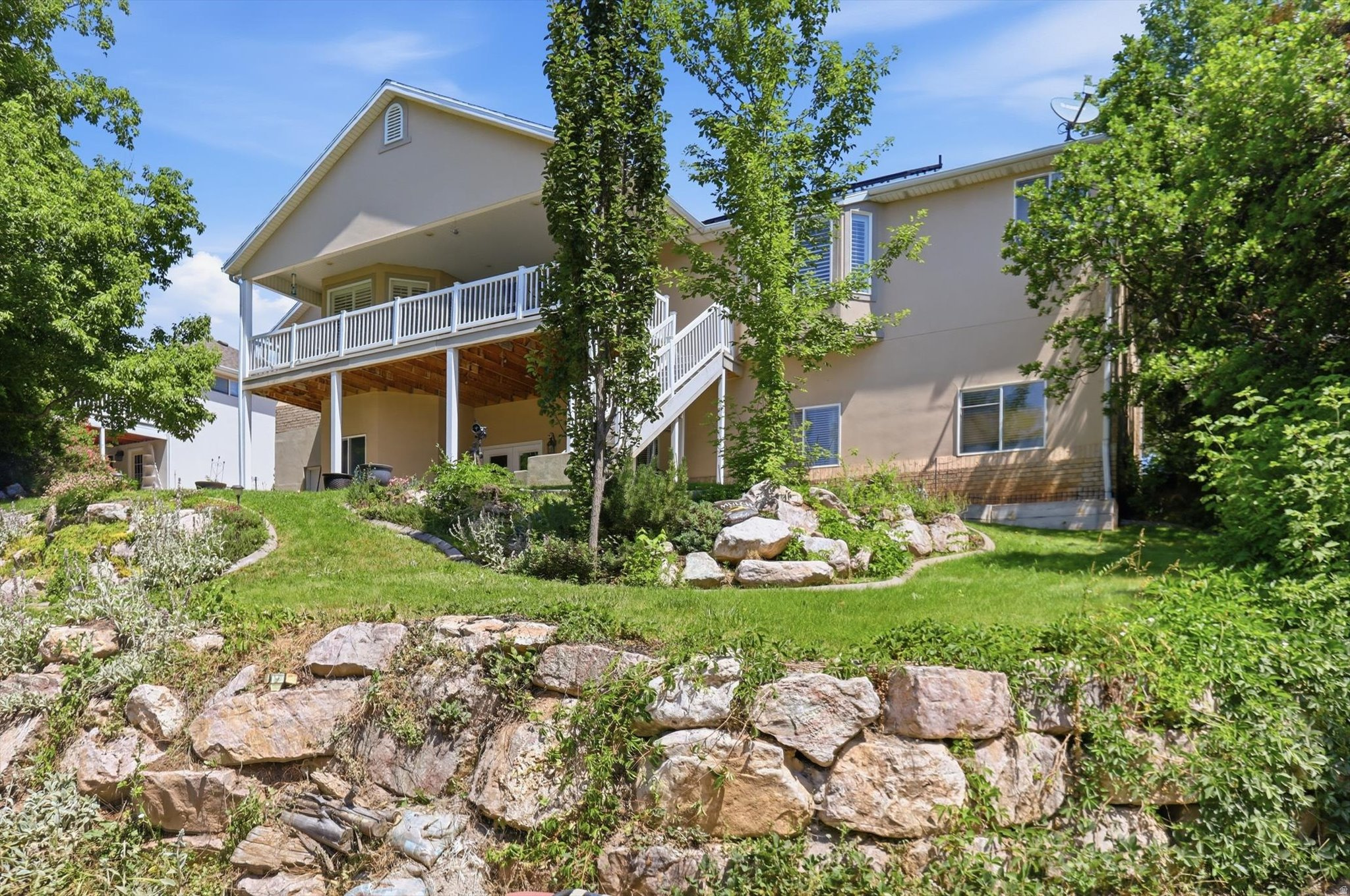 FOXCHASE - Residential