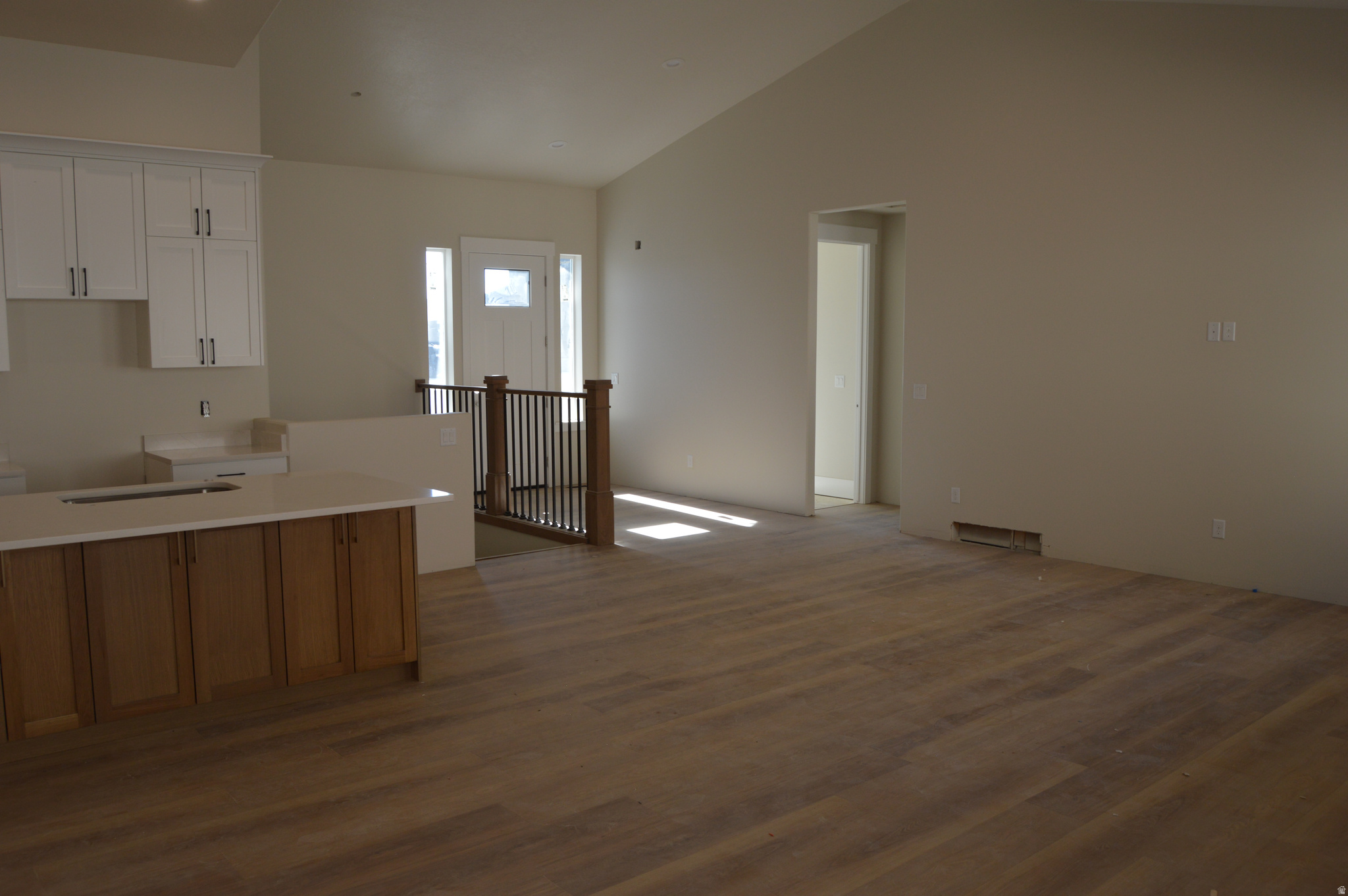 WHITE ROCK - Residential