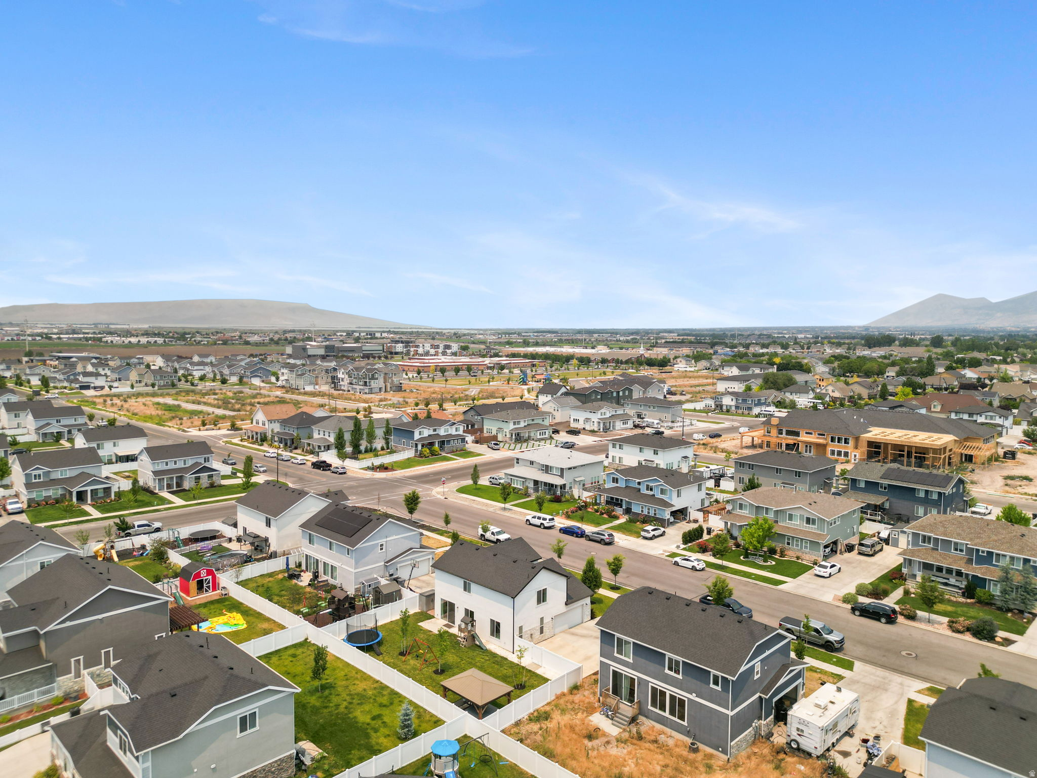 CANYON SPRINGS - Residential