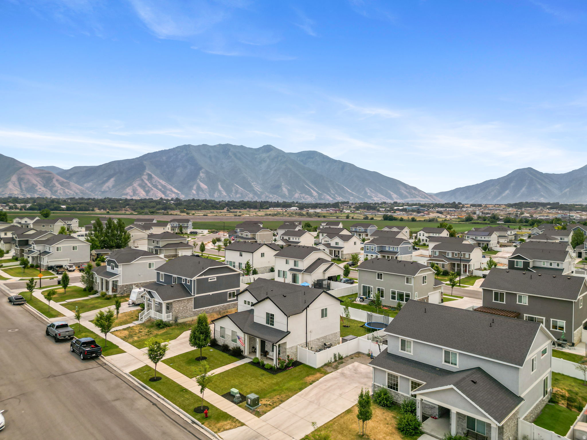 CANYON SPRINGS - Residential