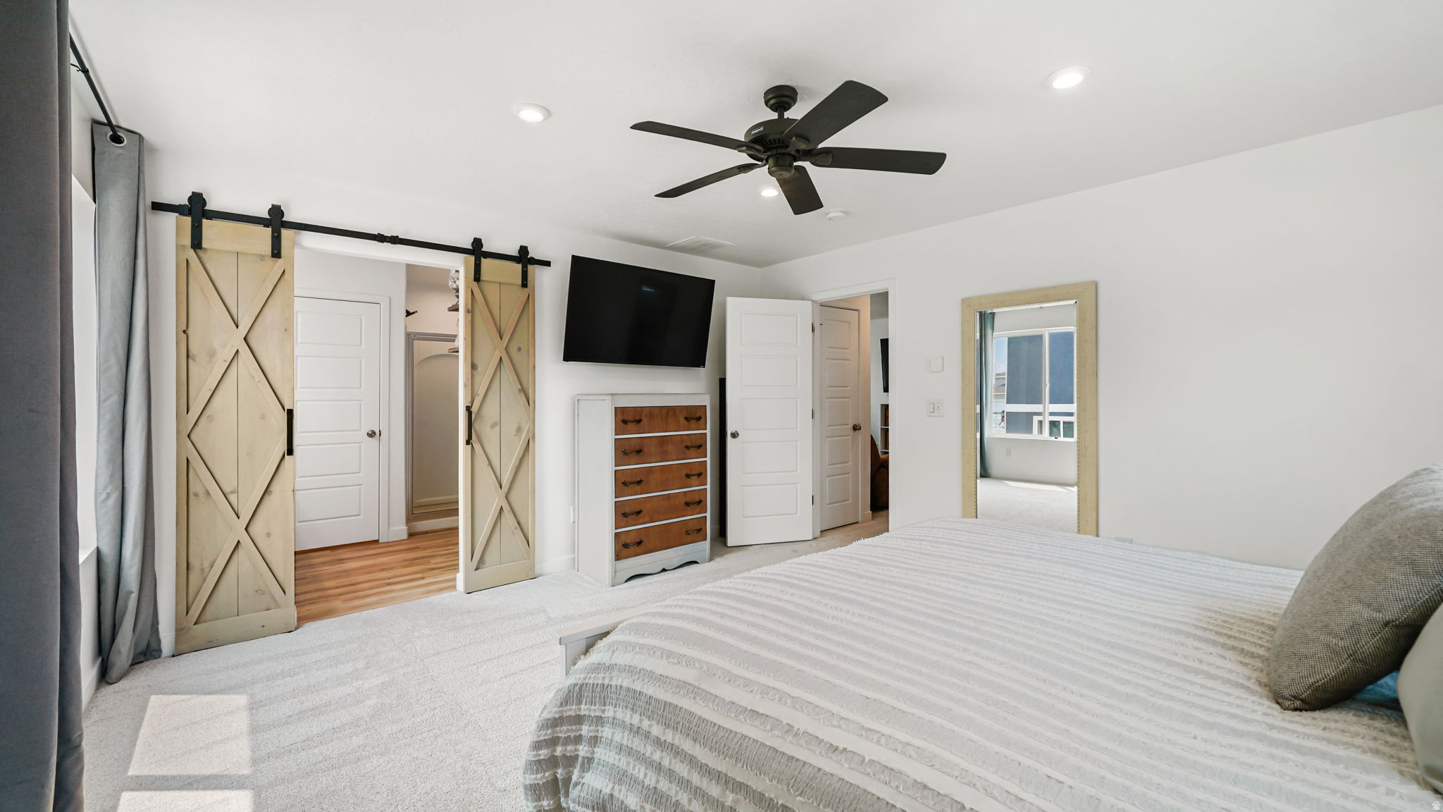 CANYON SPRINGS - Residential