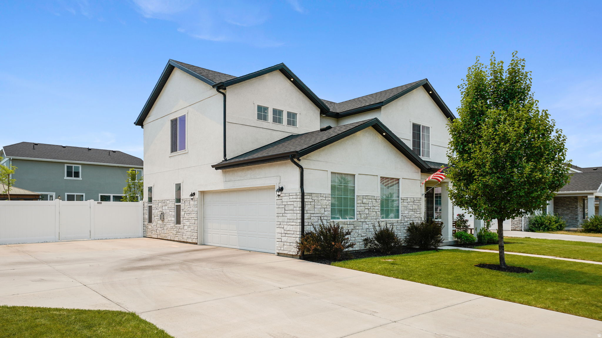 CANYON SPRINGS - Residential