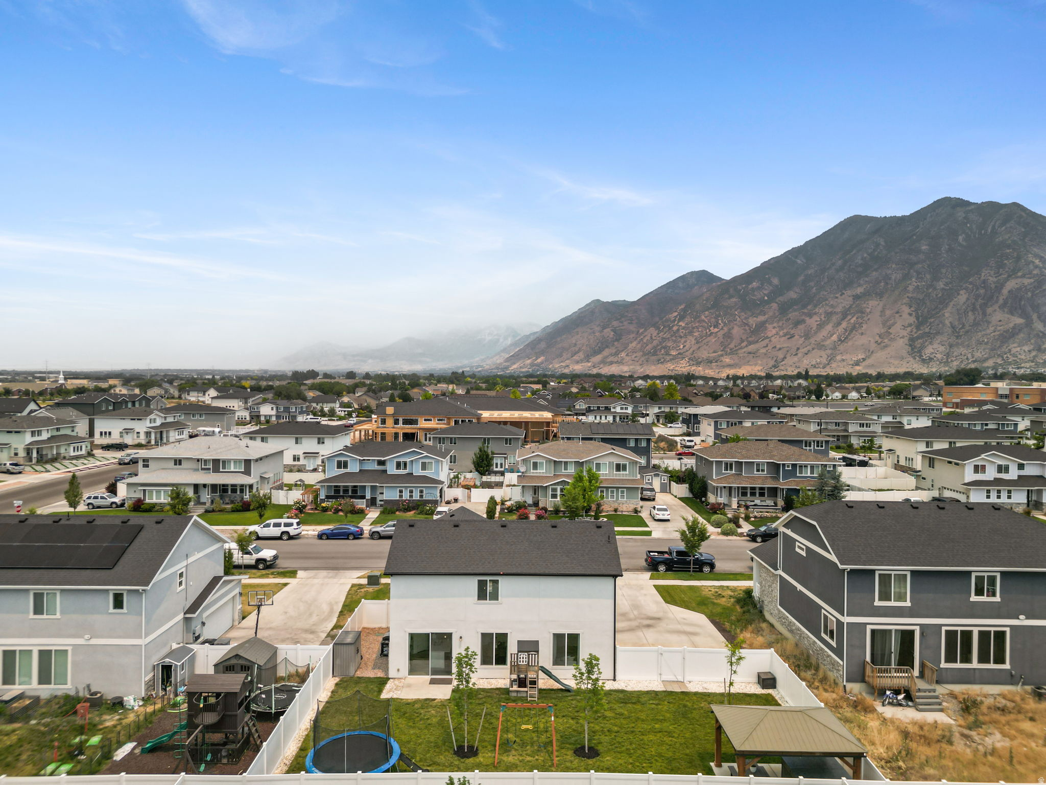CANYON SPRINGS - Residential