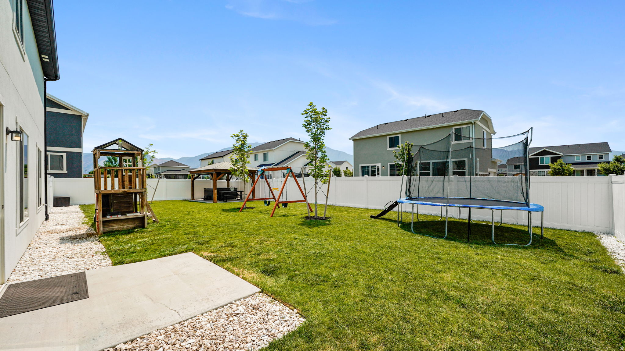 CANYON SPRINGS - Residential