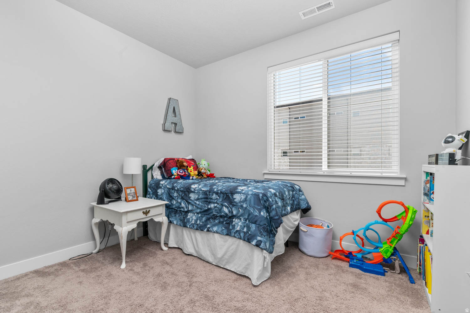 MOUNTAIN RIDGE - Residential