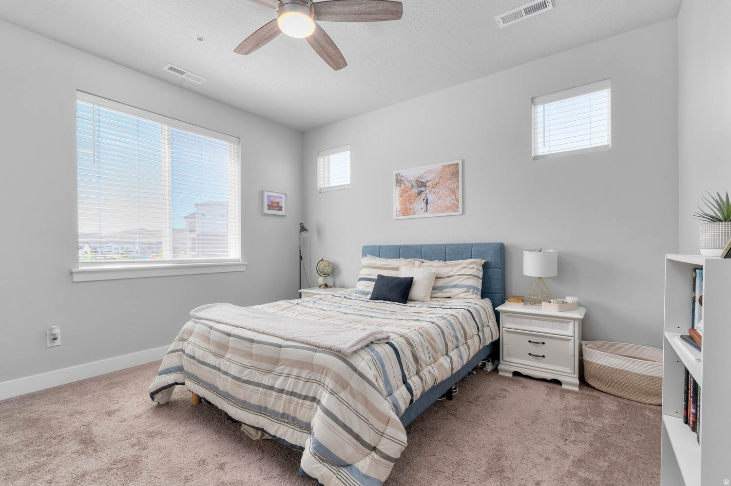 MOUNTAIN RIDGE - Residential