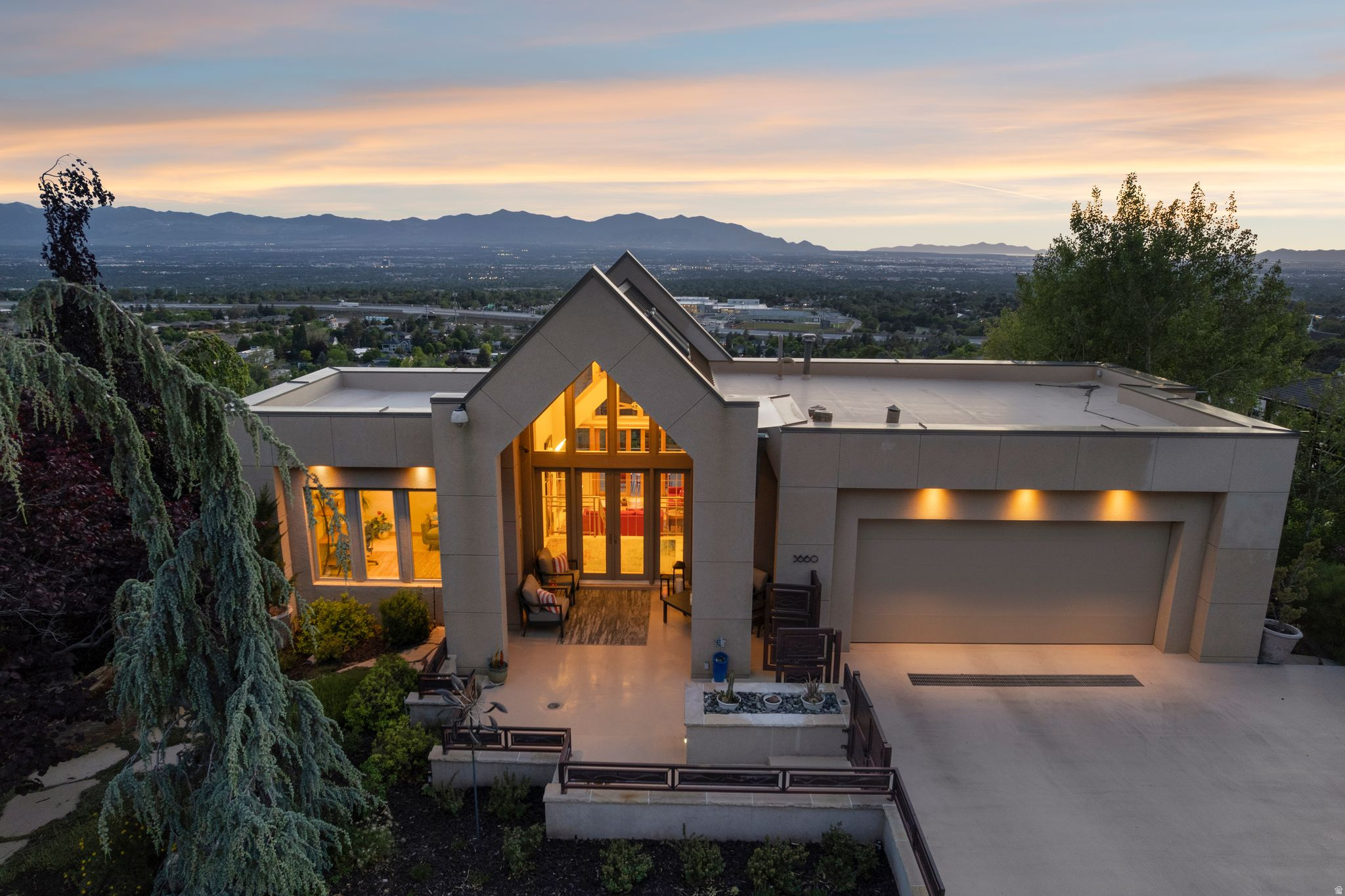 TAYLOR ESTATES - Residential