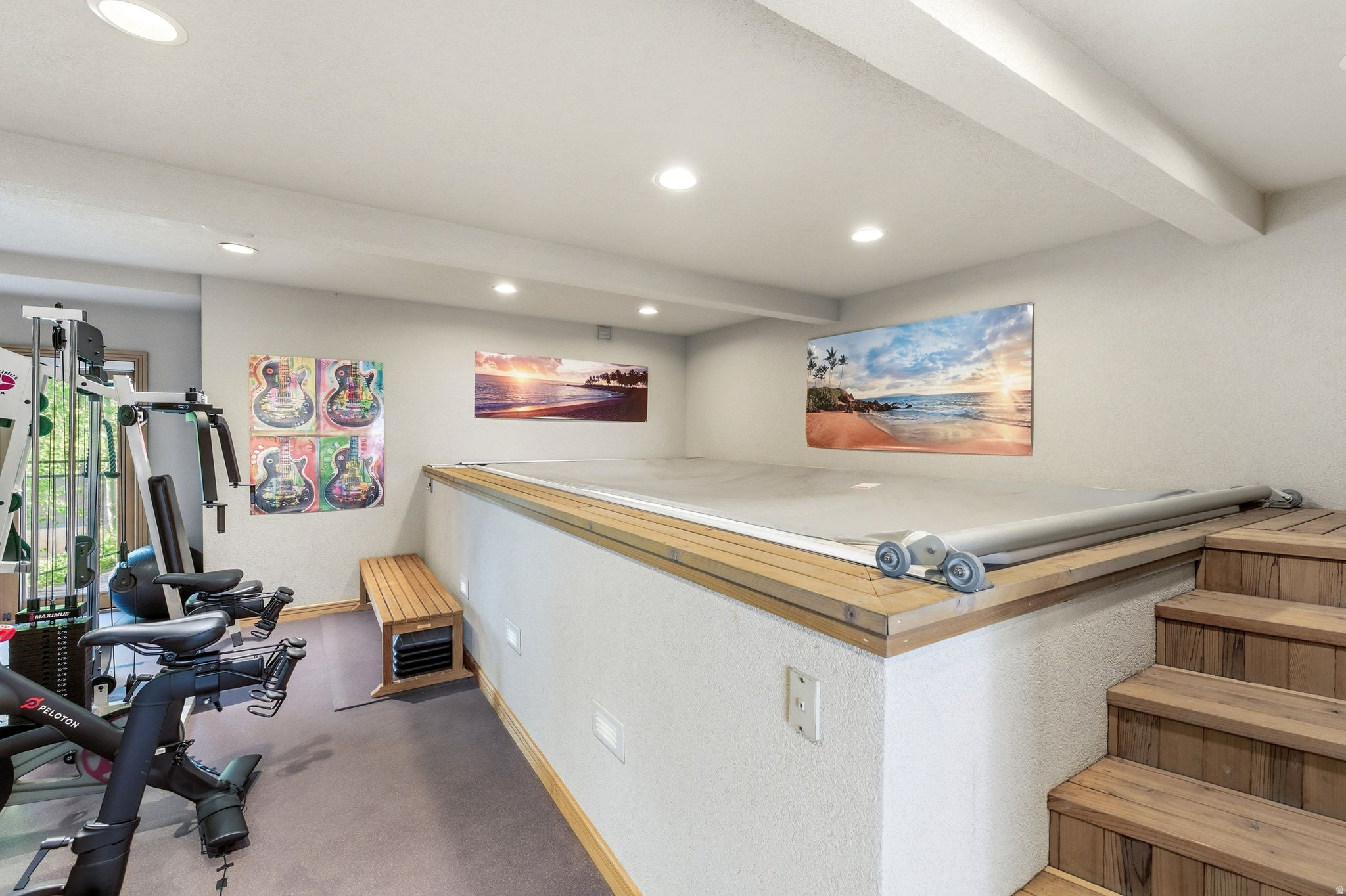 TAYLOR ESTATES - Residential
