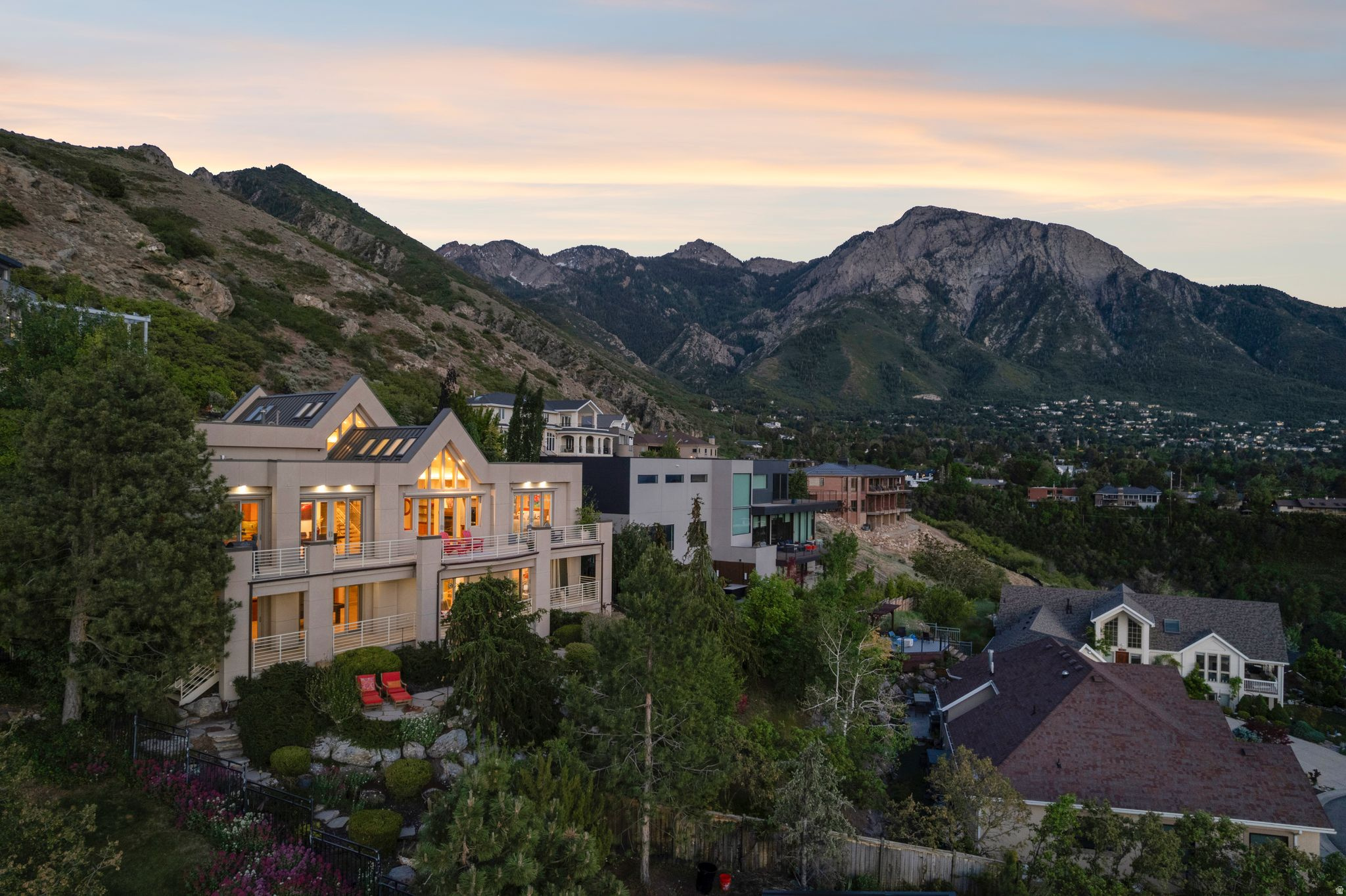TAYLOR ESTATES - Residential