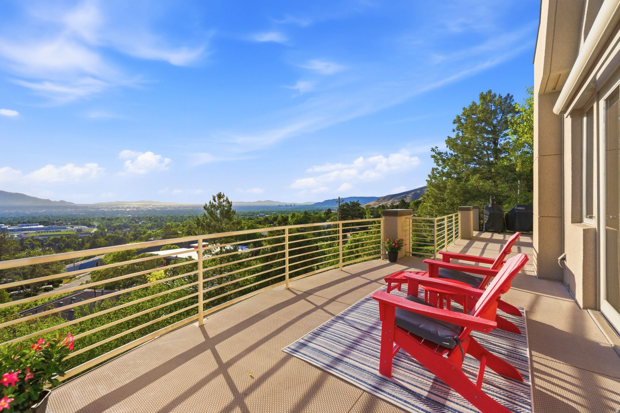 TAYLOR ESTATES - Residential