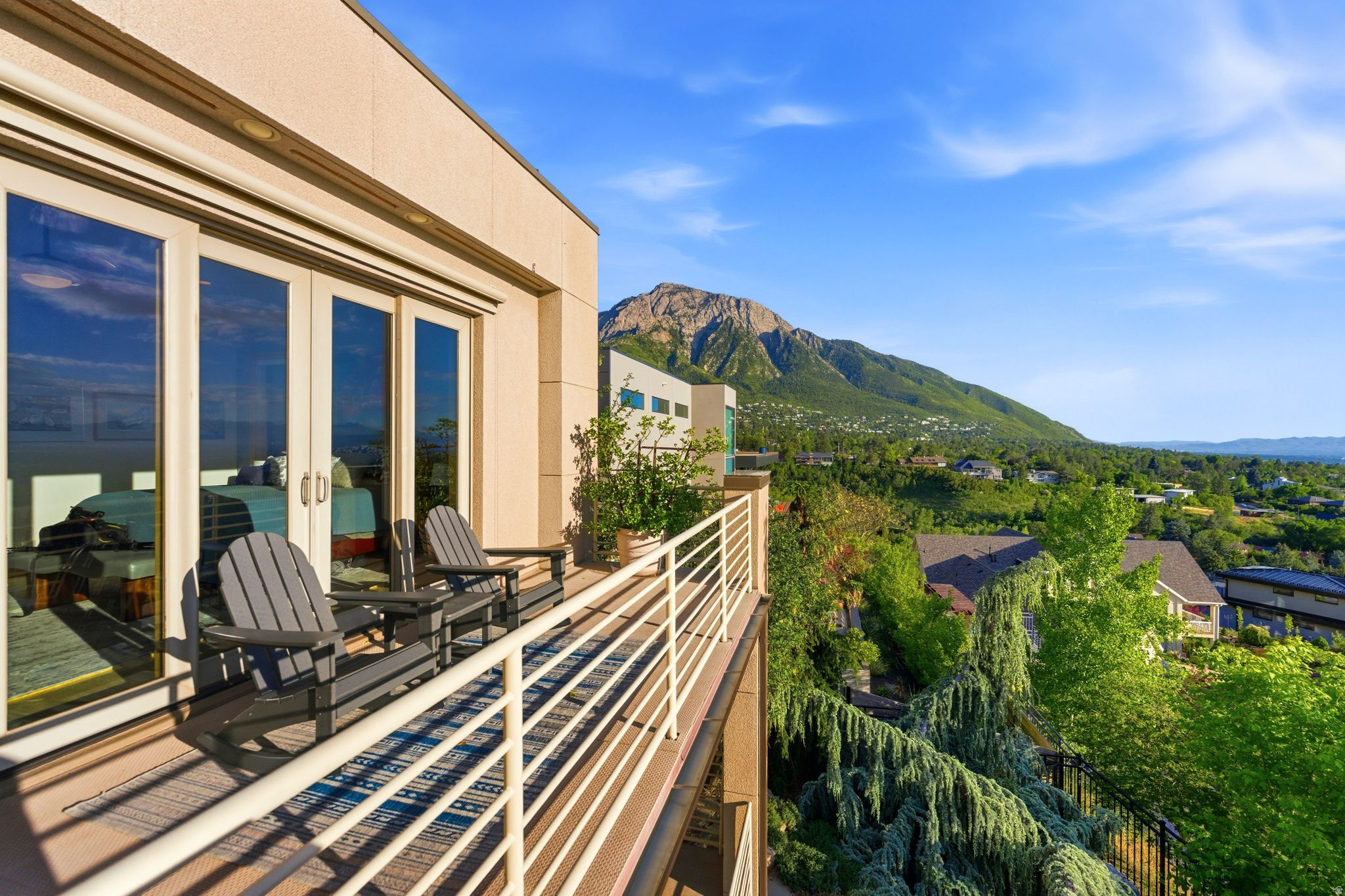TAYLOR ESTATES - Residential