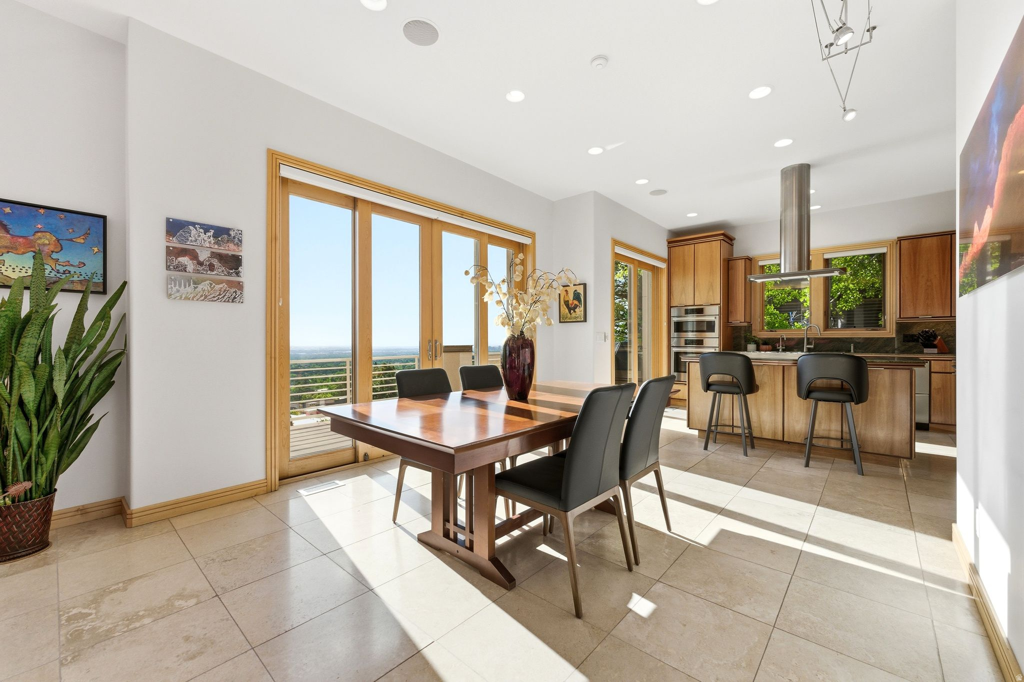 TAYLOR ESTATES - Residential