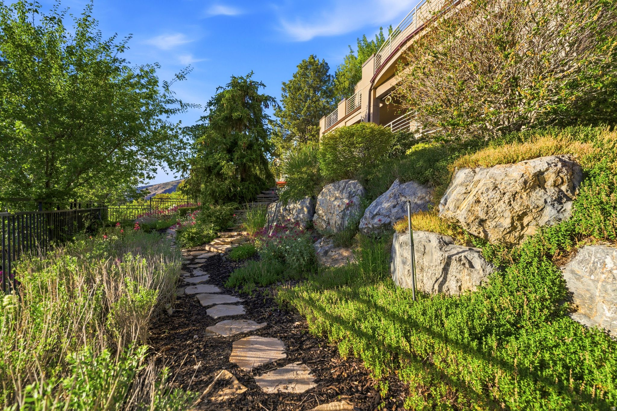 TAYLOR ESTATES - Residential