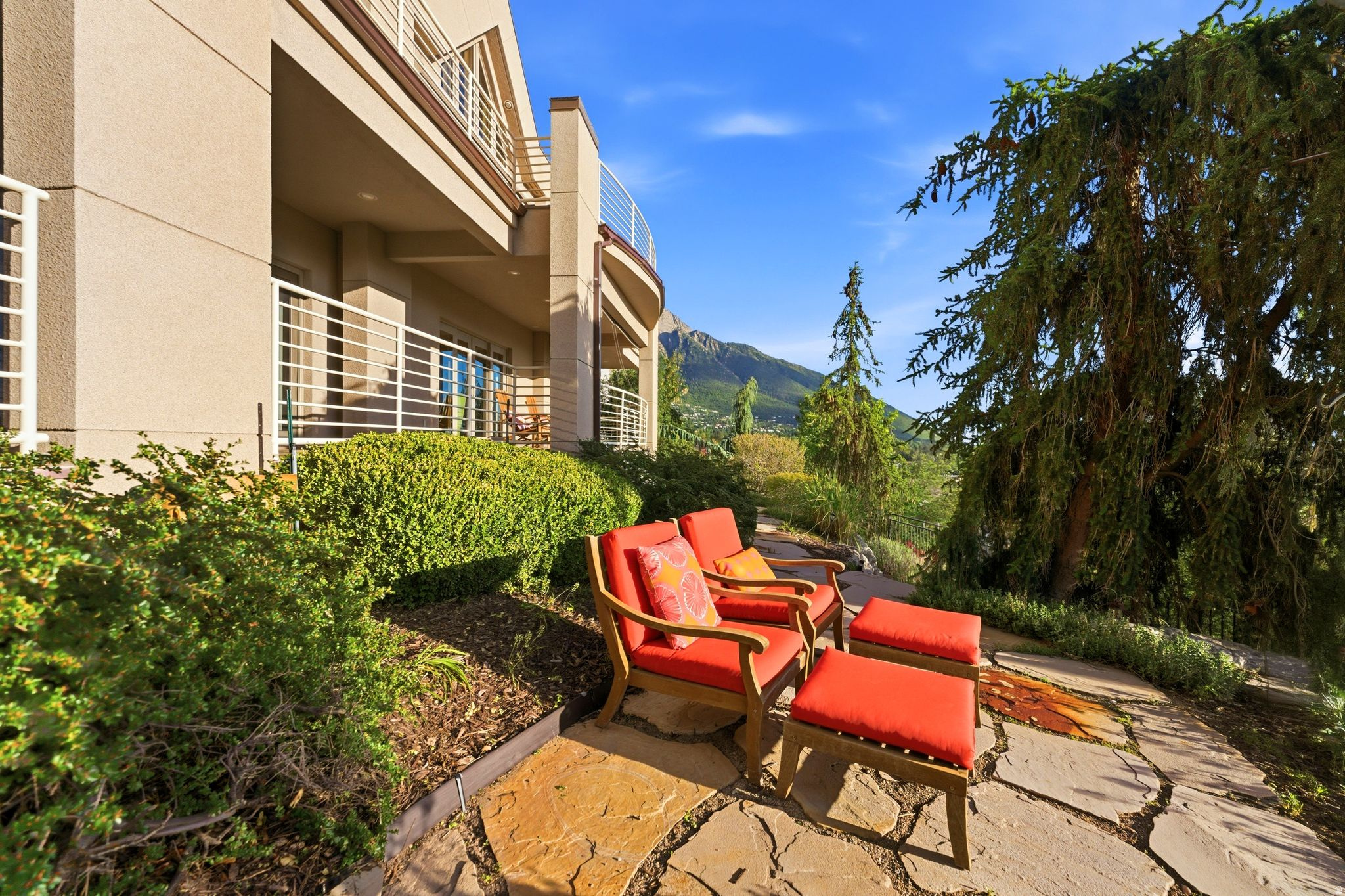 TAYLOR ESTATES - Residential
