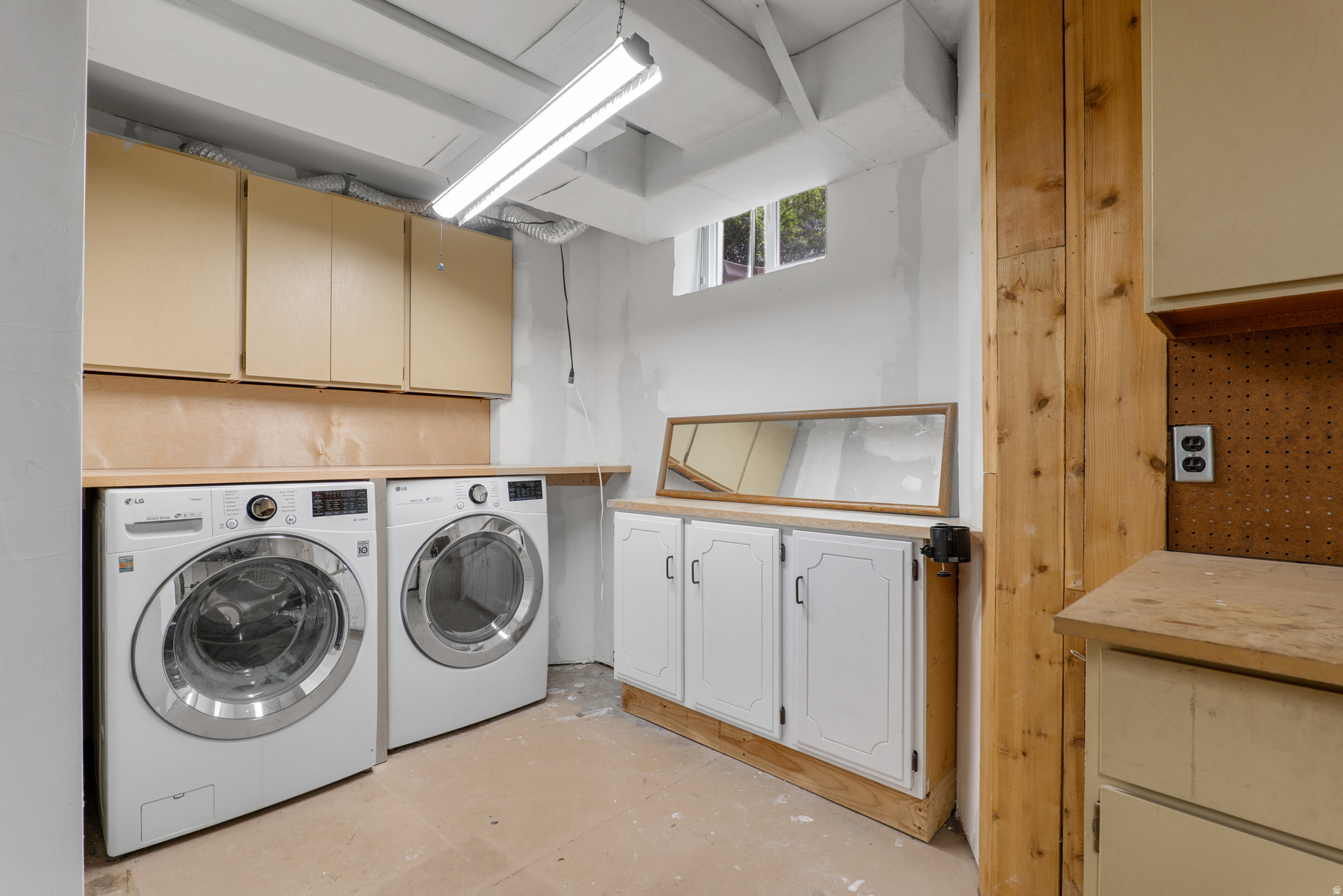 NOB HILL - Residential Lease